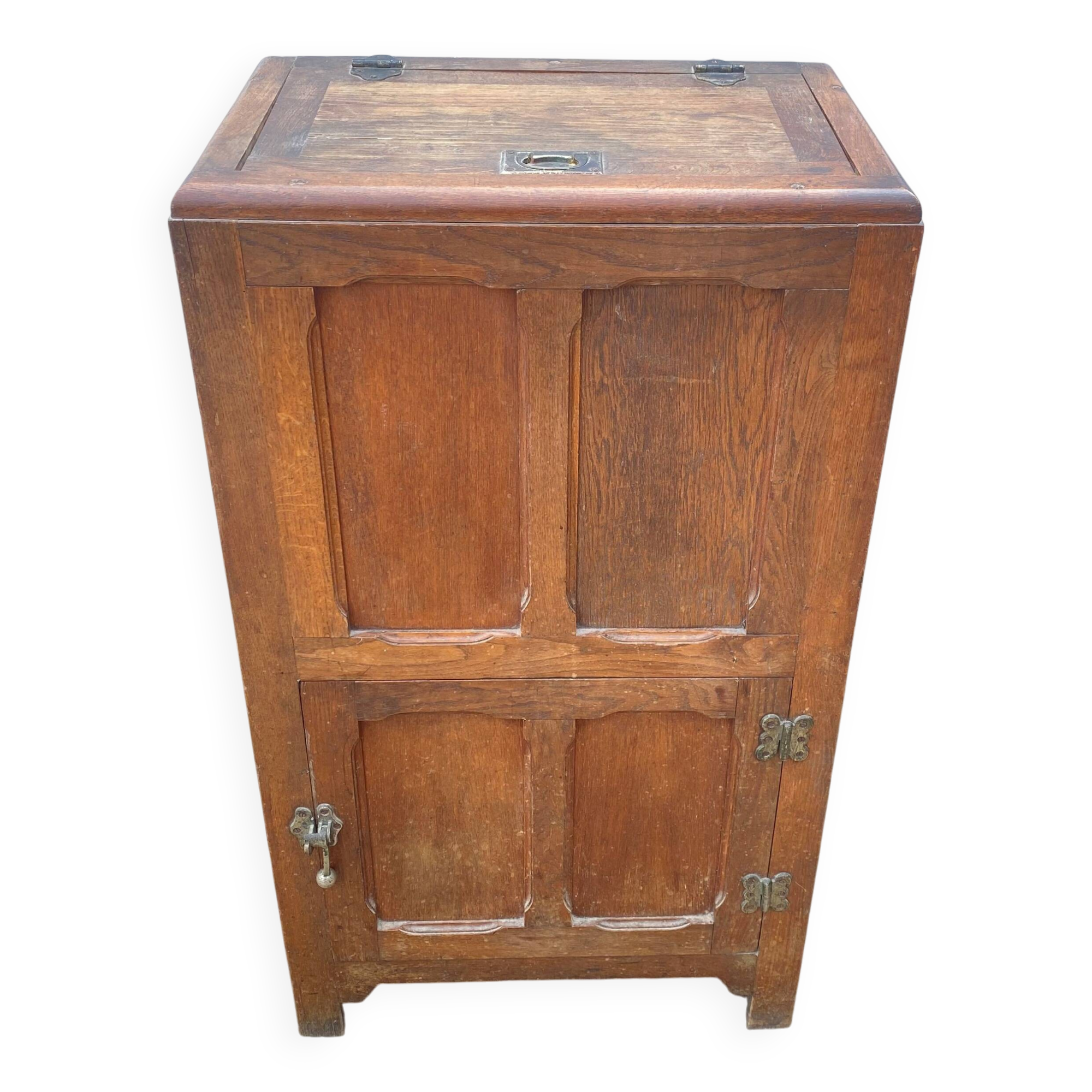 Vintage 1930s oak bar/icebox refrigerator