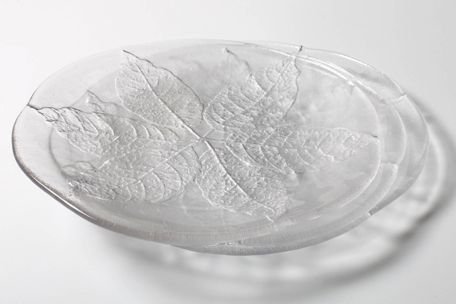 Set of 3 Vintage Kosta Boda Glass Plates / Scandinavian Leaf Design / 1975
