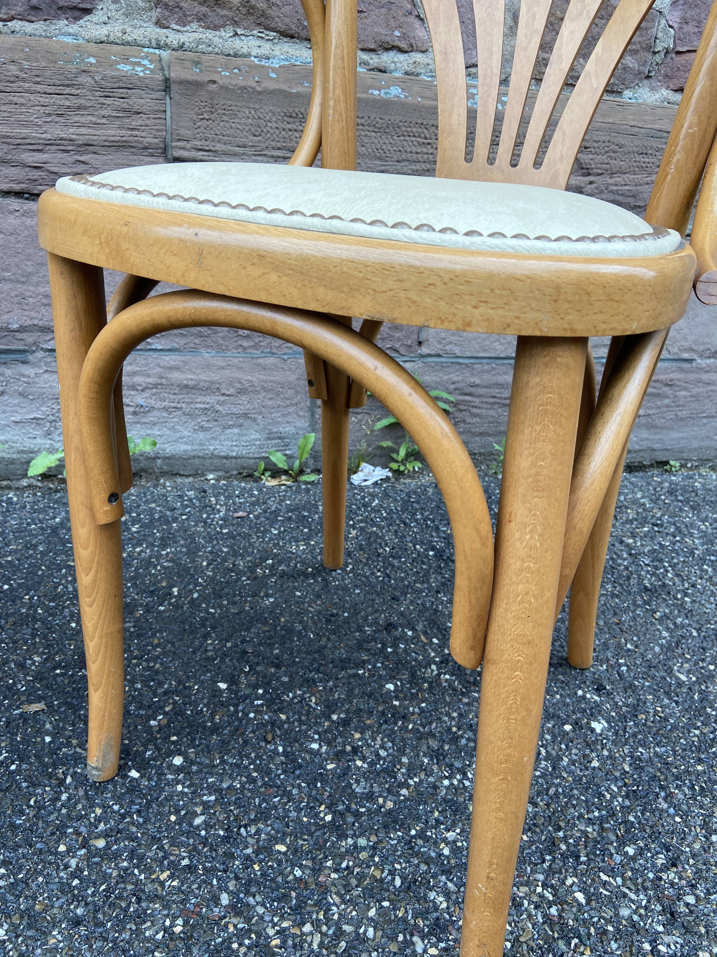 Paire de fauteuils bistrot bois courbé vintage