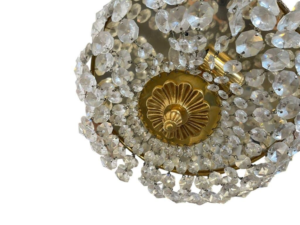 Vintage brass ceiling light/suspension with crystal.