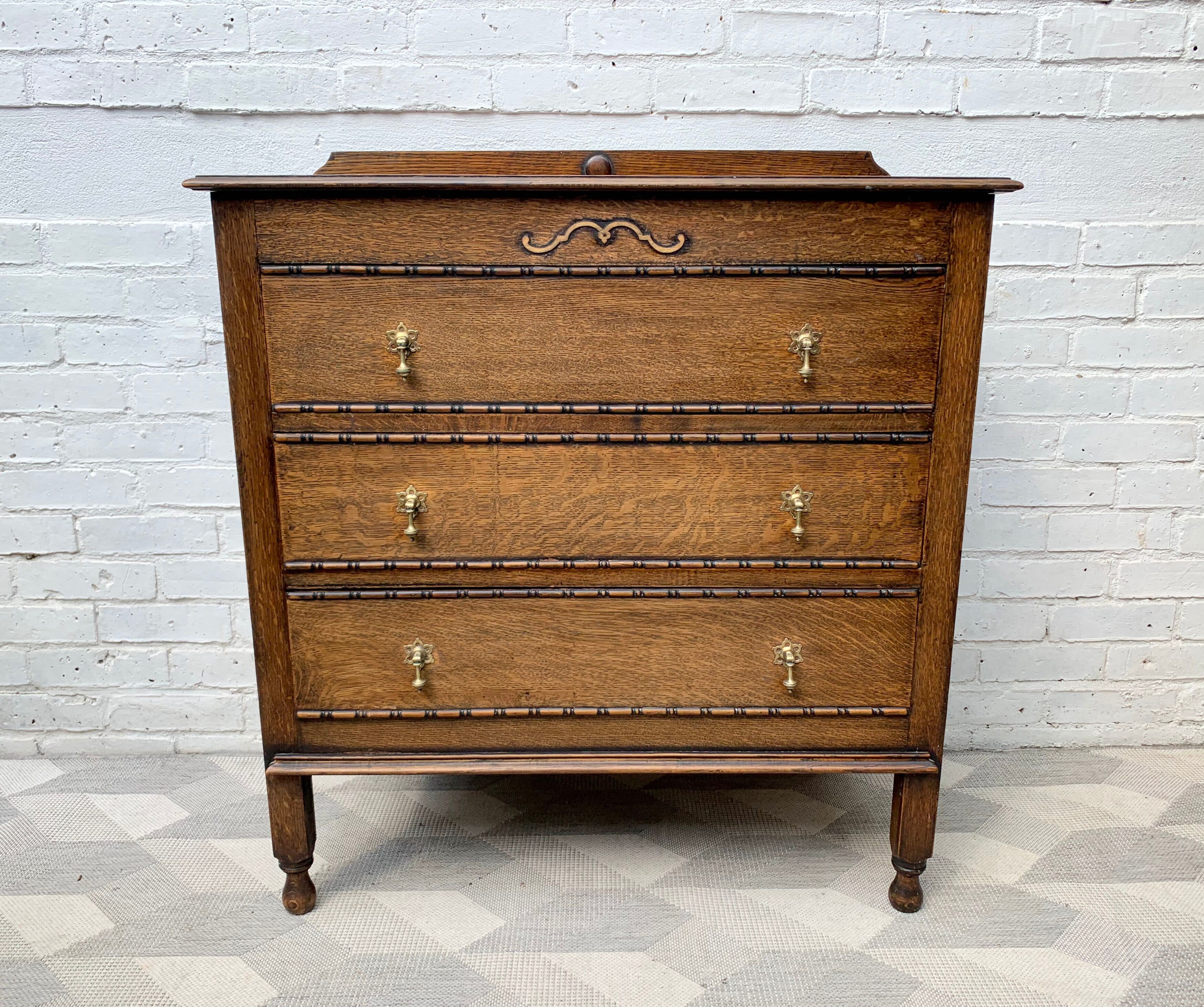 Vintage Chest of Bedroom Drawers #D457