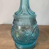Carafe ancienne en verre moulé bleu turquoise