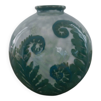 Art Deco vase by Camille Tharaud