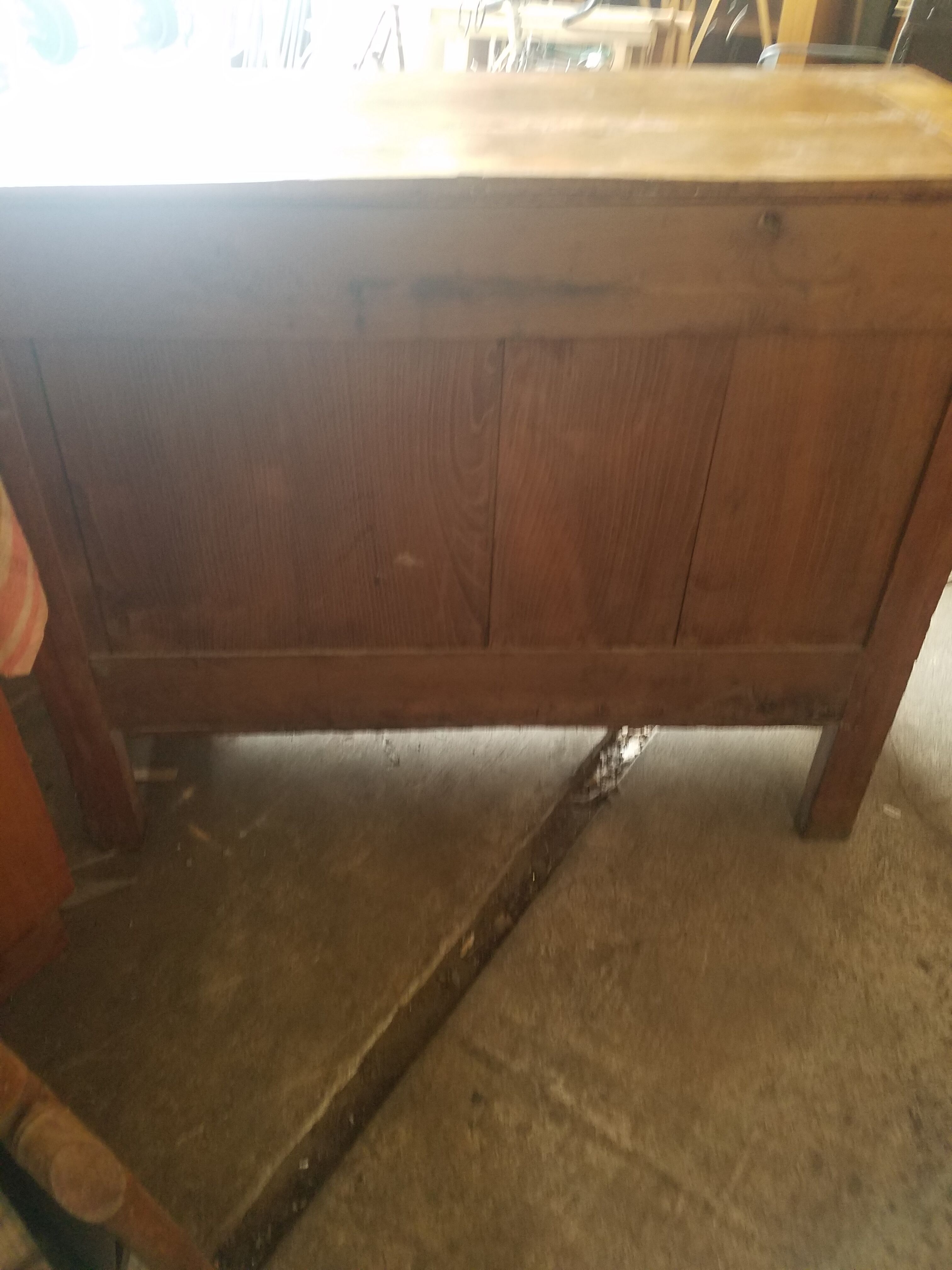 Ancienne commode 4 tiroirs