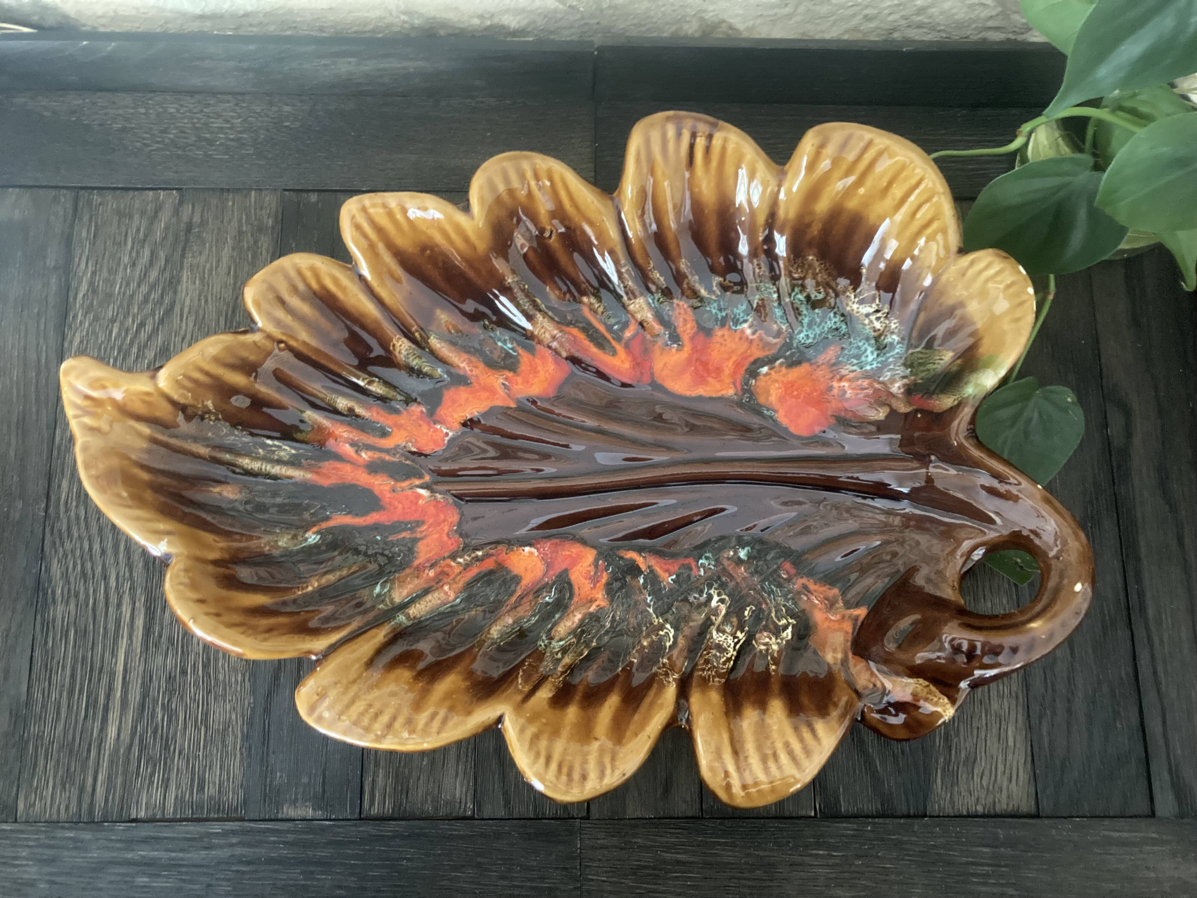 Vintage serving dish in glazed terracotta signed Vallauris