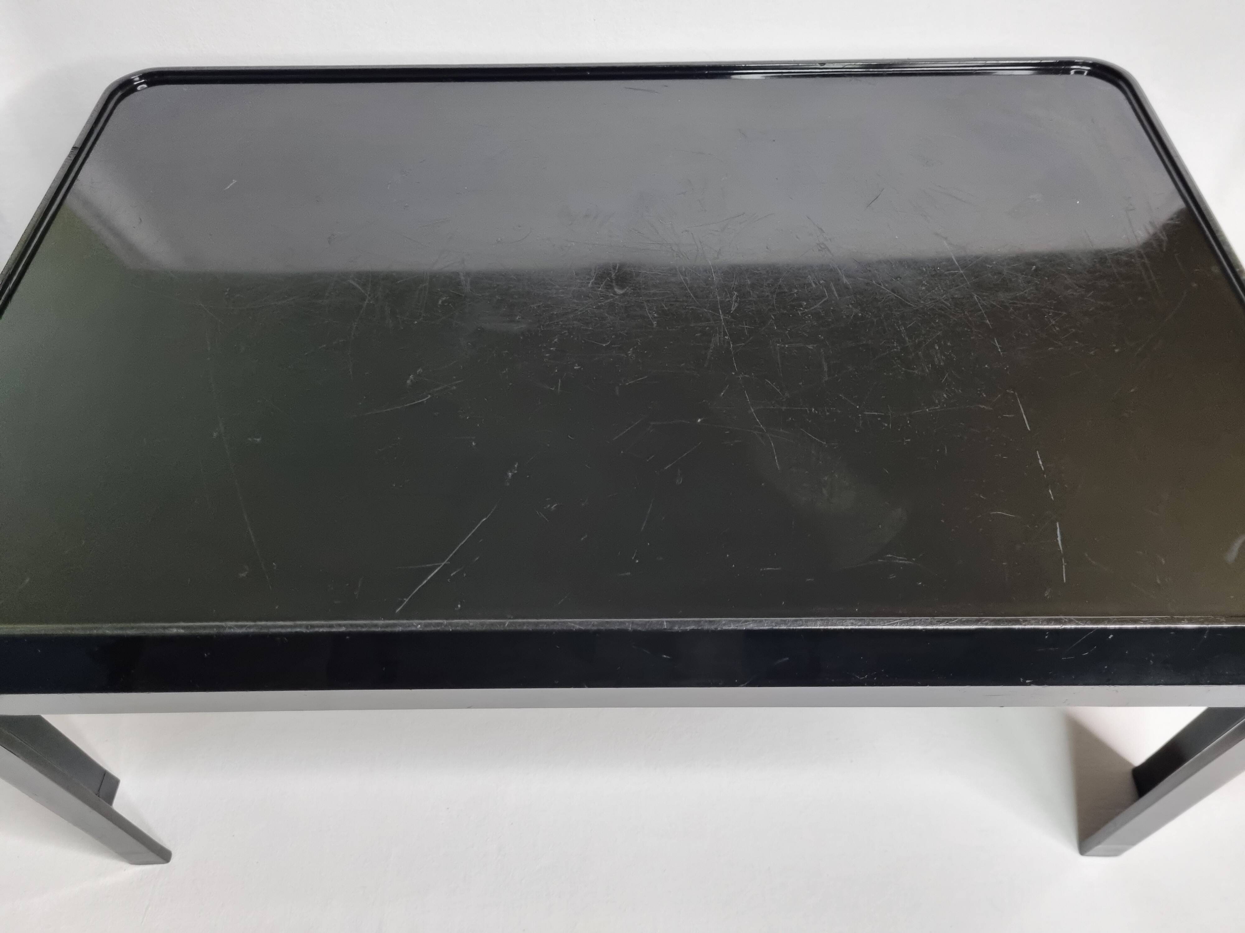 Kartell coffee table by Alberto Rosselli – Italian design from the 1970s