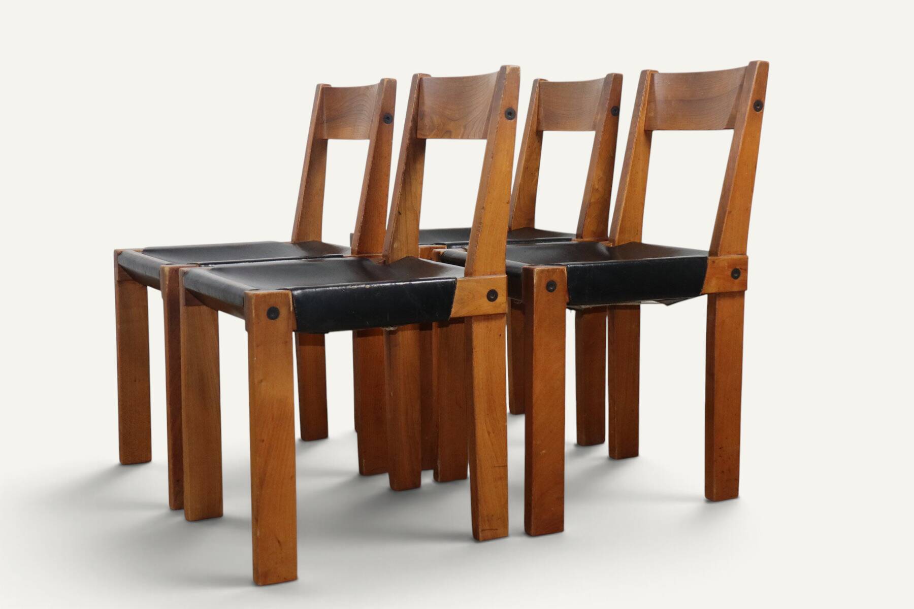 Set of 4 S24 chairs by Pierre Chapo – Solid elm and black leather – 1970