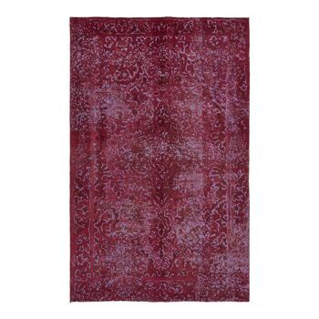 Hand-knotted anatolian one of a kind 1970s 185 cm x 287 cm red wool carpet