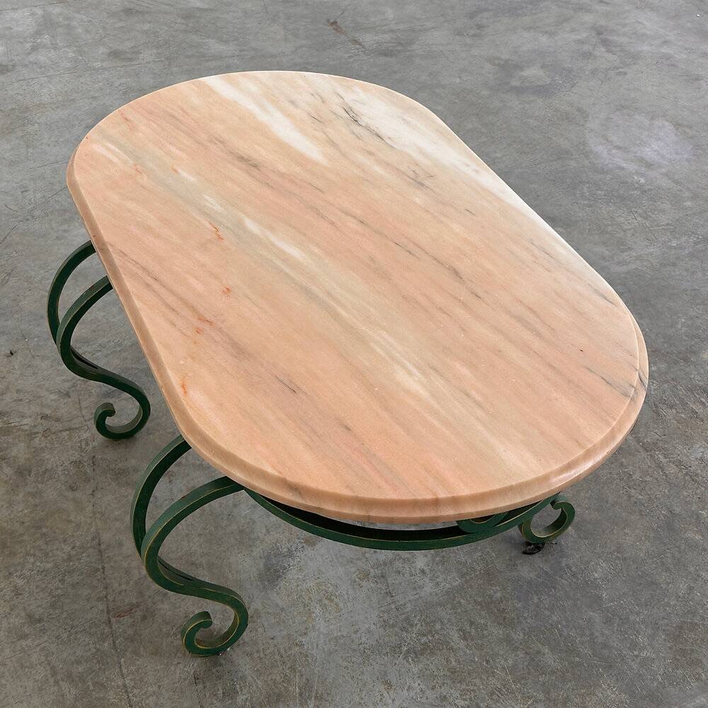 Table basse en marbre rose vintage et fer forgé vert, années 1970