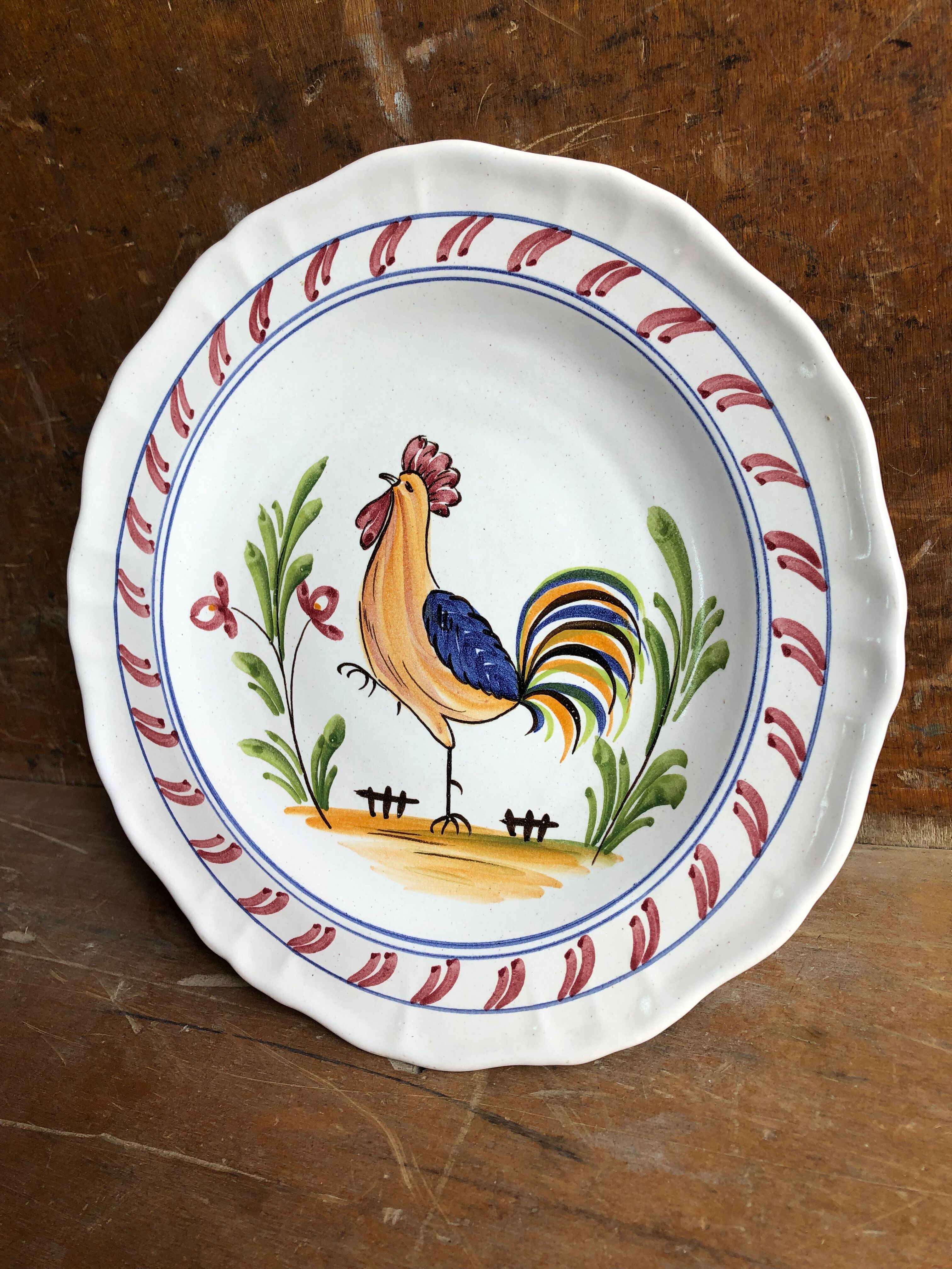 Old decorative plate Quimper France style ceramic vintage rooster design