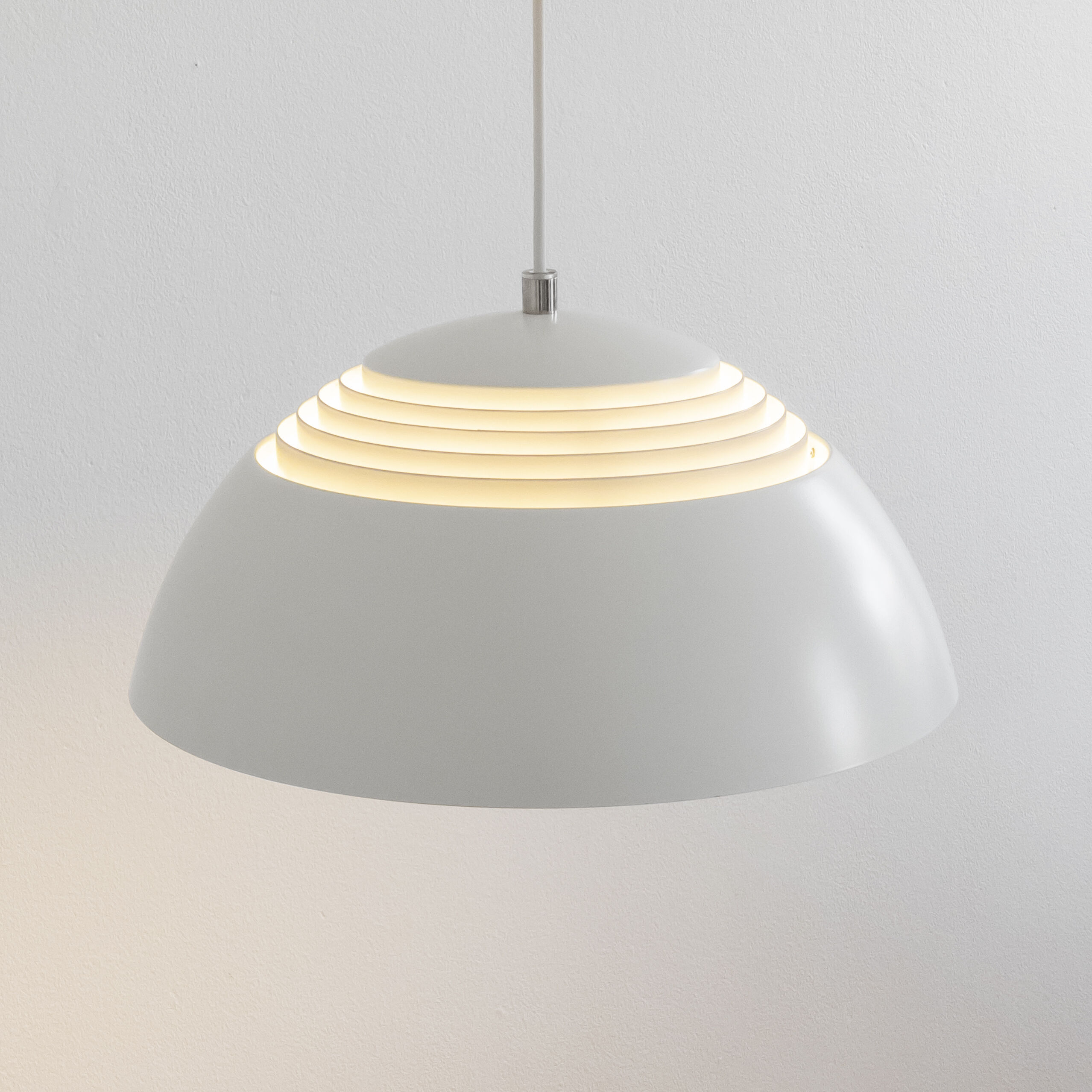 AJ Royal 37 Lamp by Arne Jacobsen