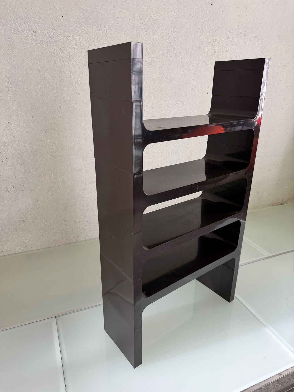 Modular shelf Design Varadani