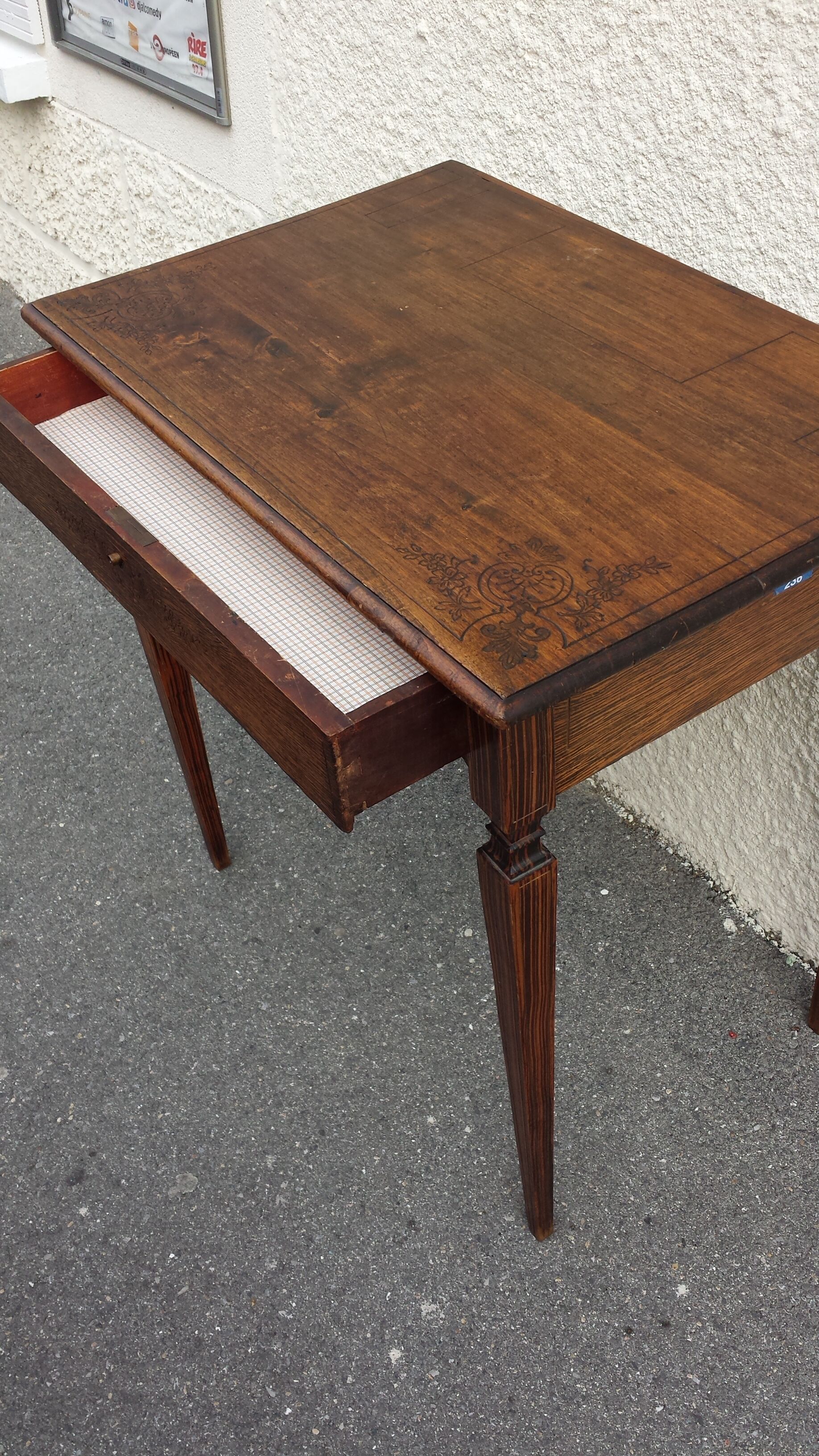 Desk old type empire