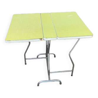 Table de cuisine vintage en Formica