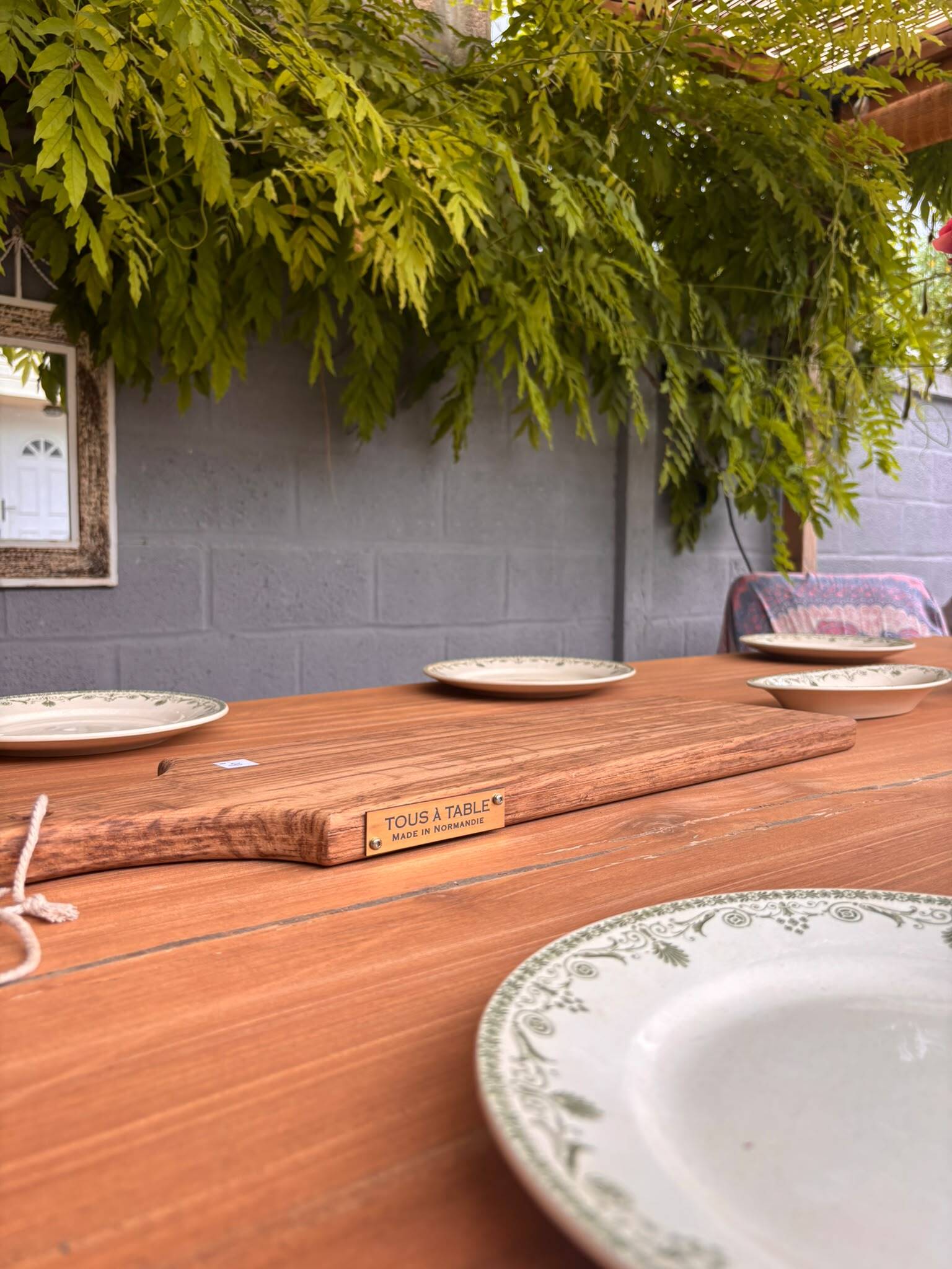 Grande table de ferme avec 2 bancs