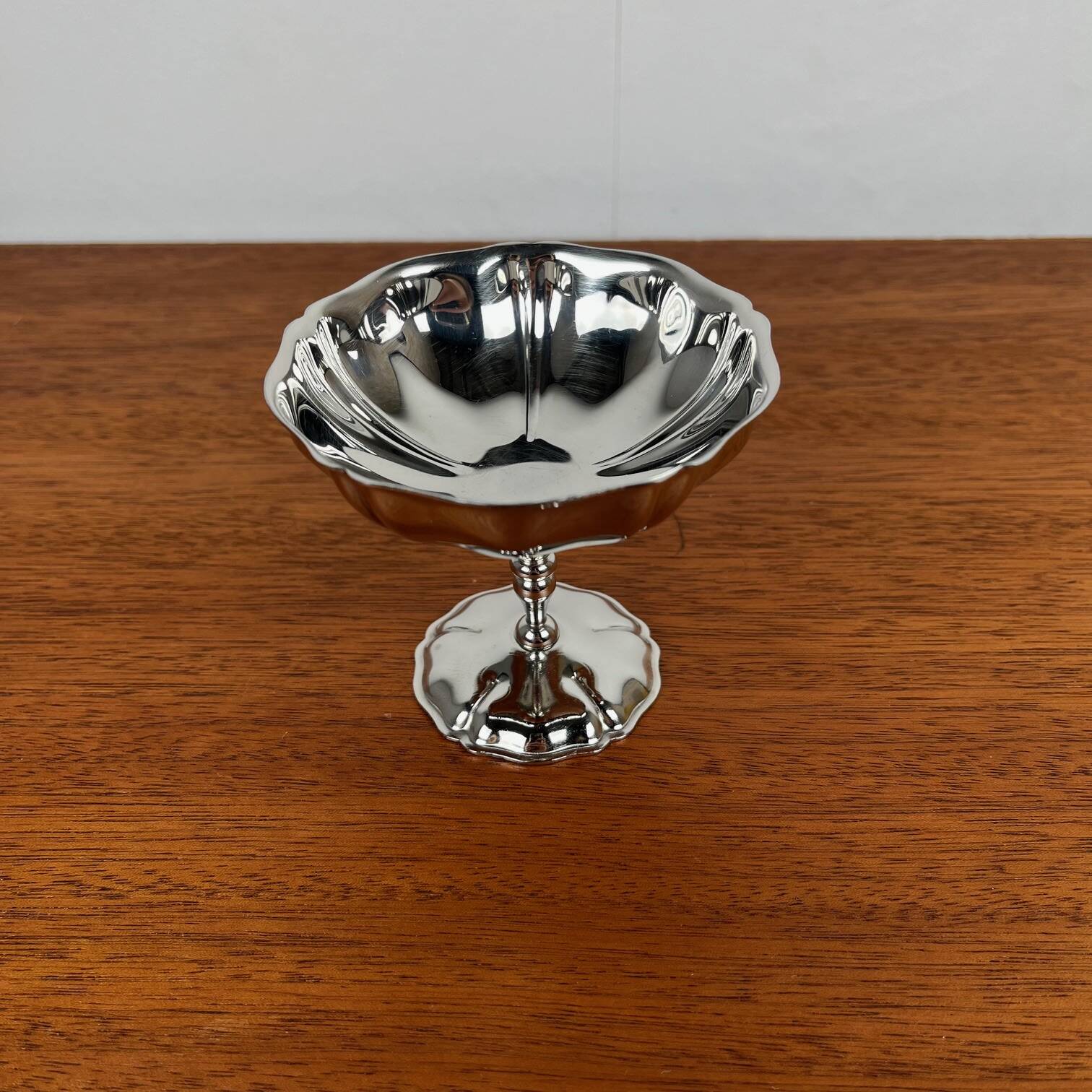 Set of 12 stainless steel ice cream cups, flower pattern, high foot