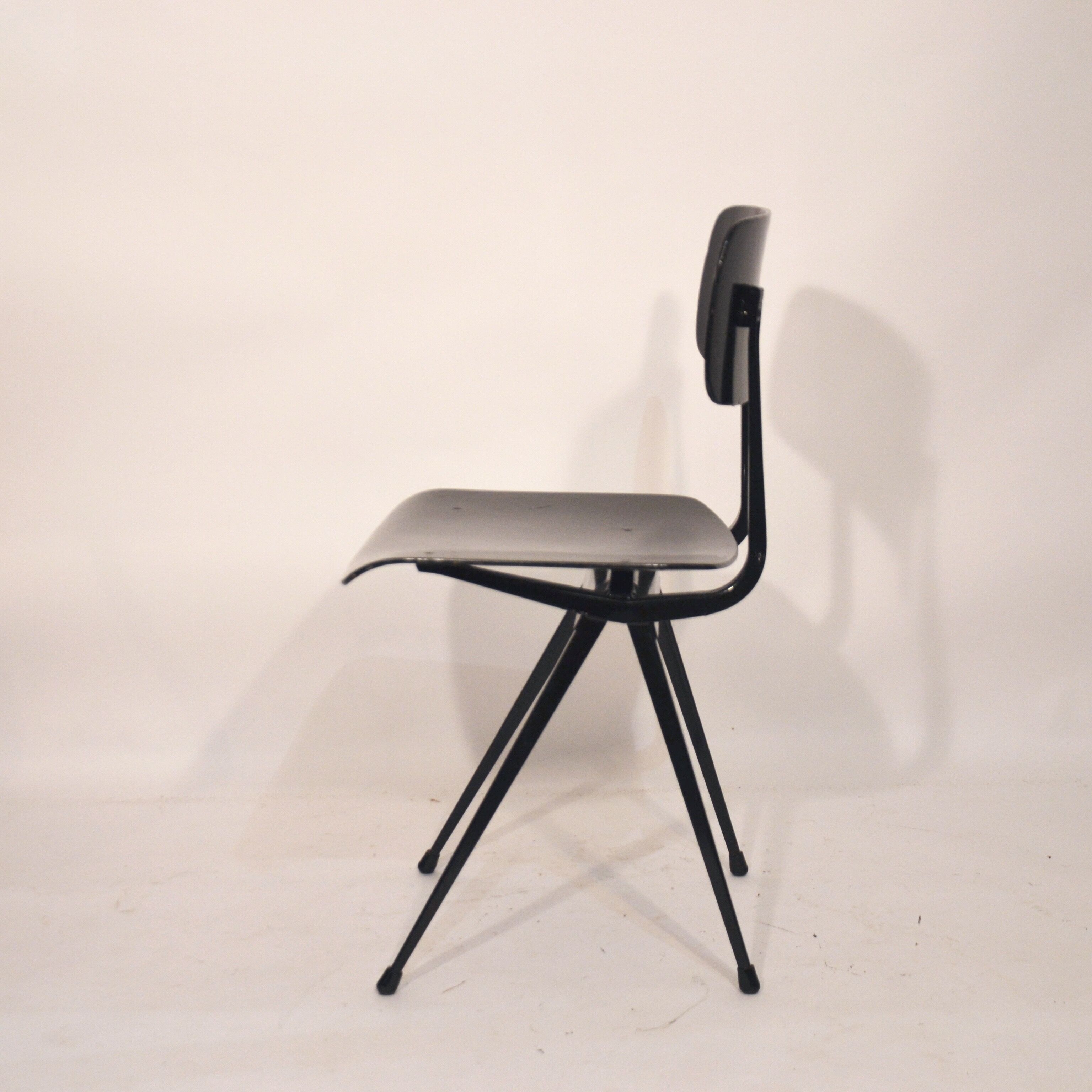 Friso Kramer 60s Chair