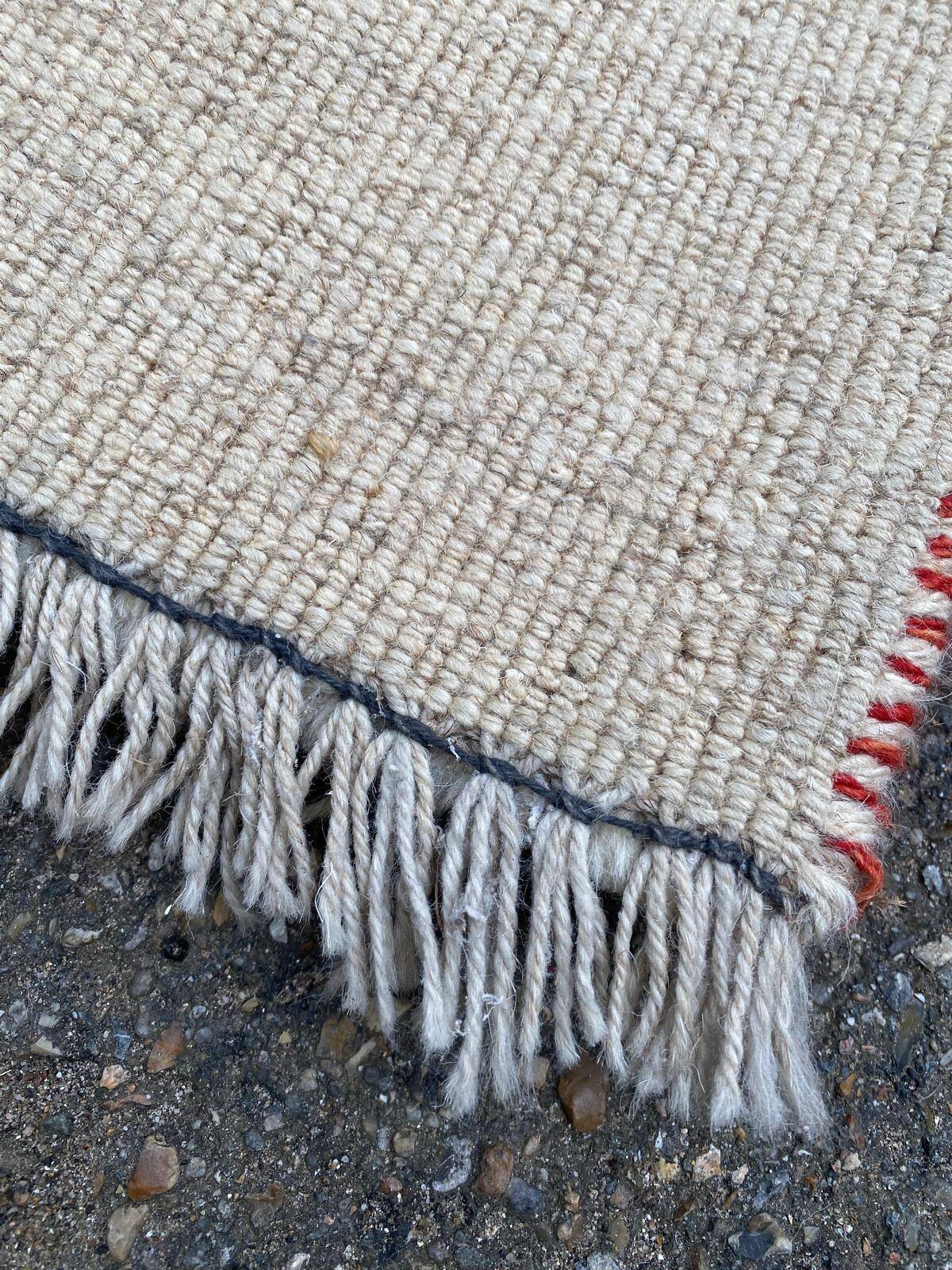 Vintage beige handwoven wool rug 175x235.
