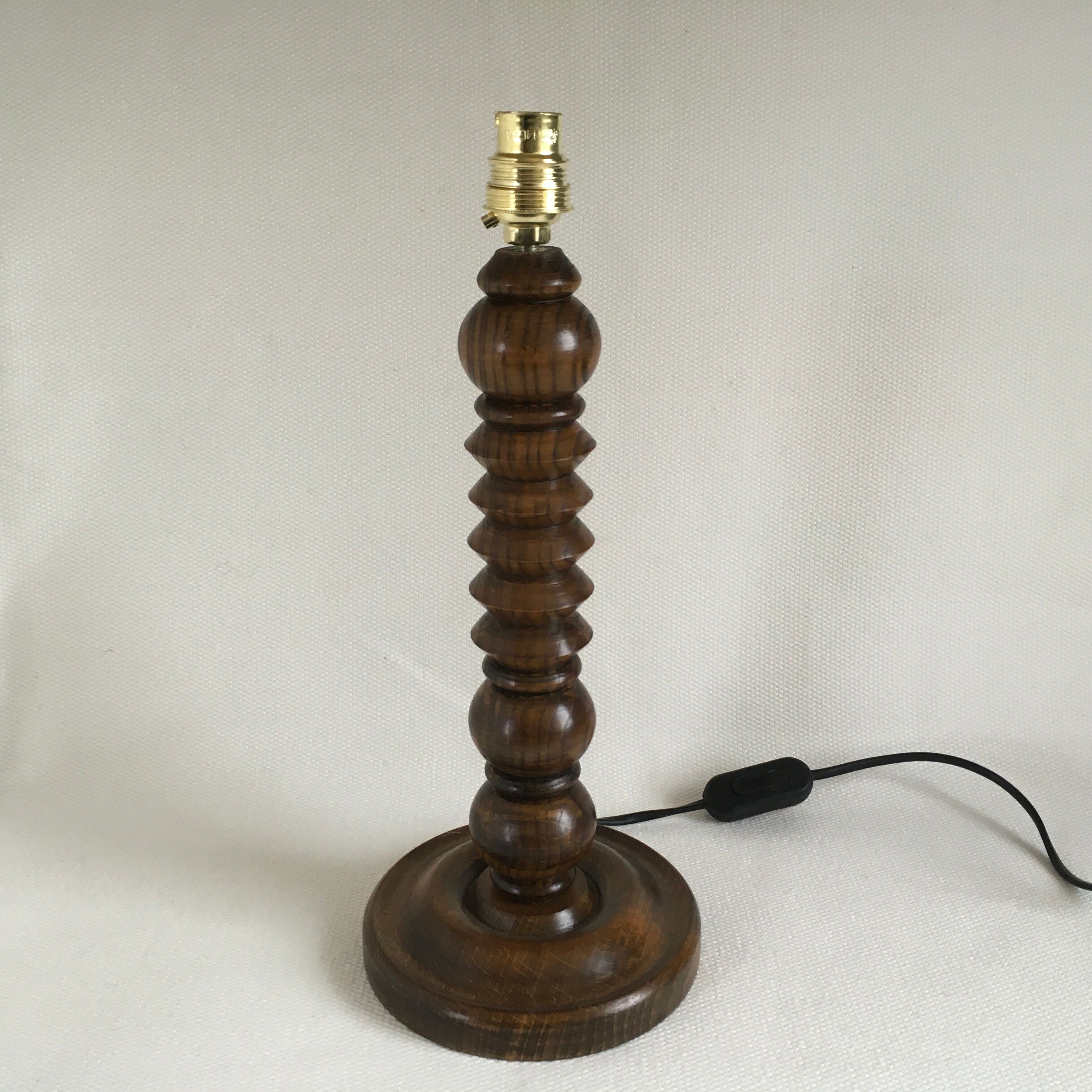 Turned wooden lamp leg