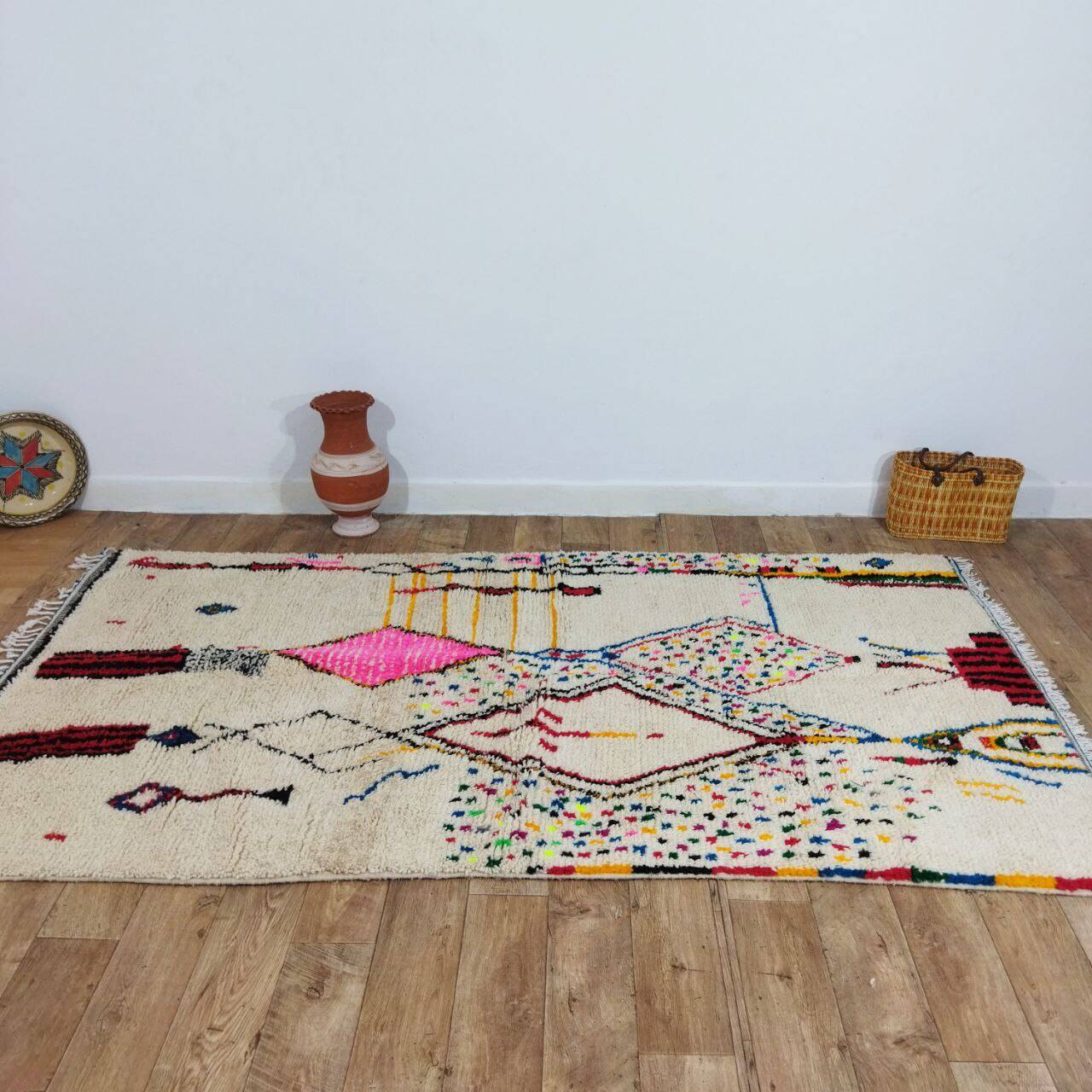 Handmade Moroccan Berber Rug 276 X 153 CM