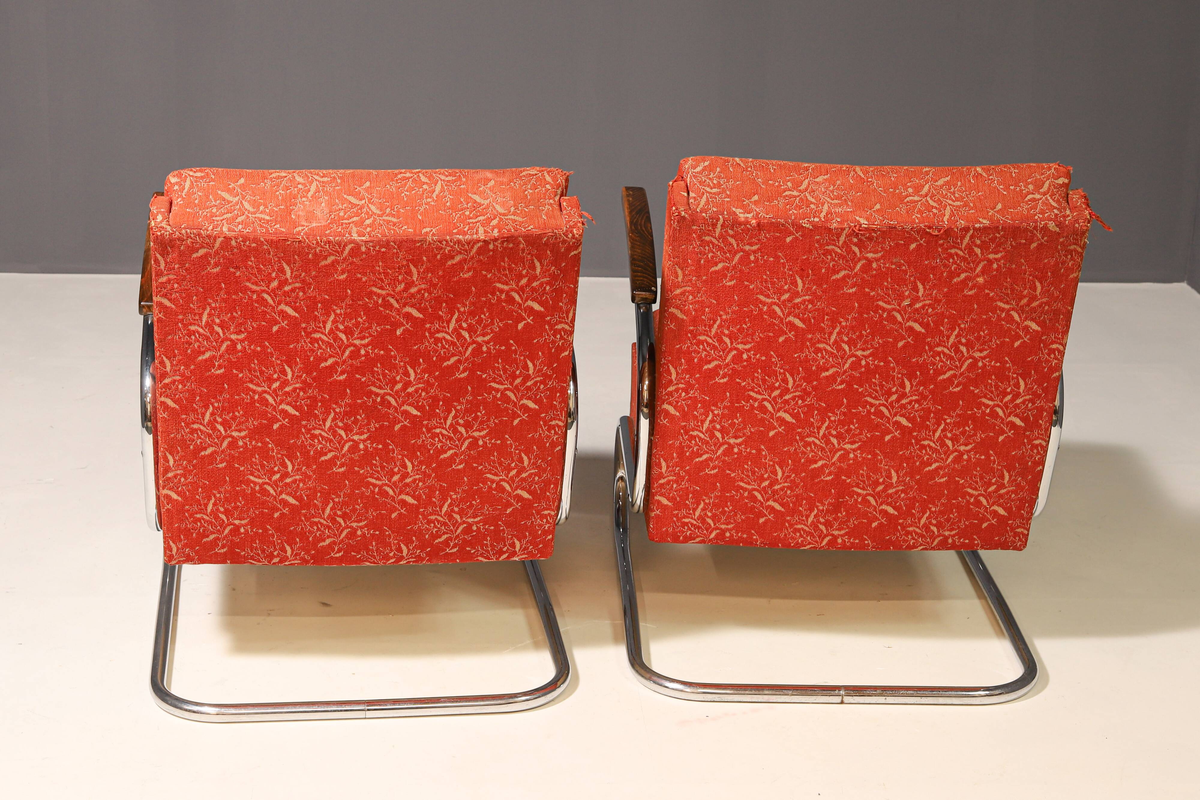 Functionalist Upholstered Armchair by Mücke-Melder | 1930s, Czechoslovakia