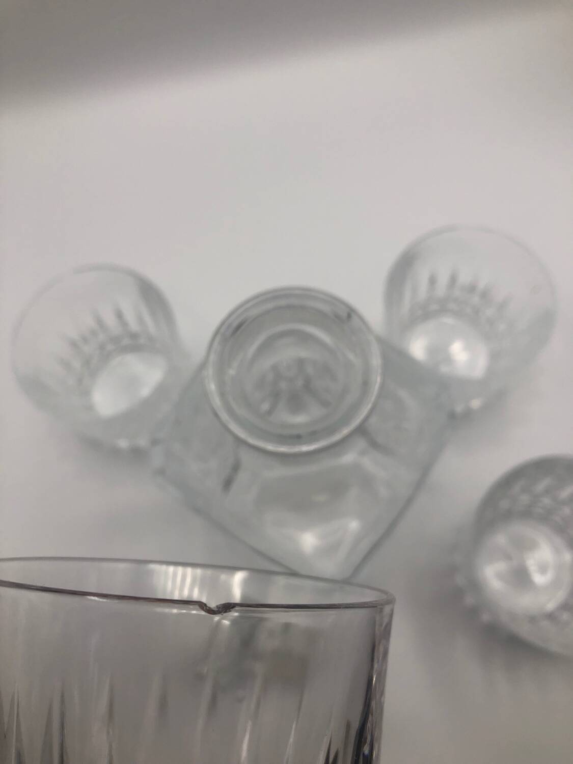 Vintage whiskey service