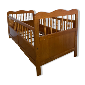 Baby cot