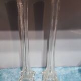 Paire de vases soliflores en verre ciselé vintage