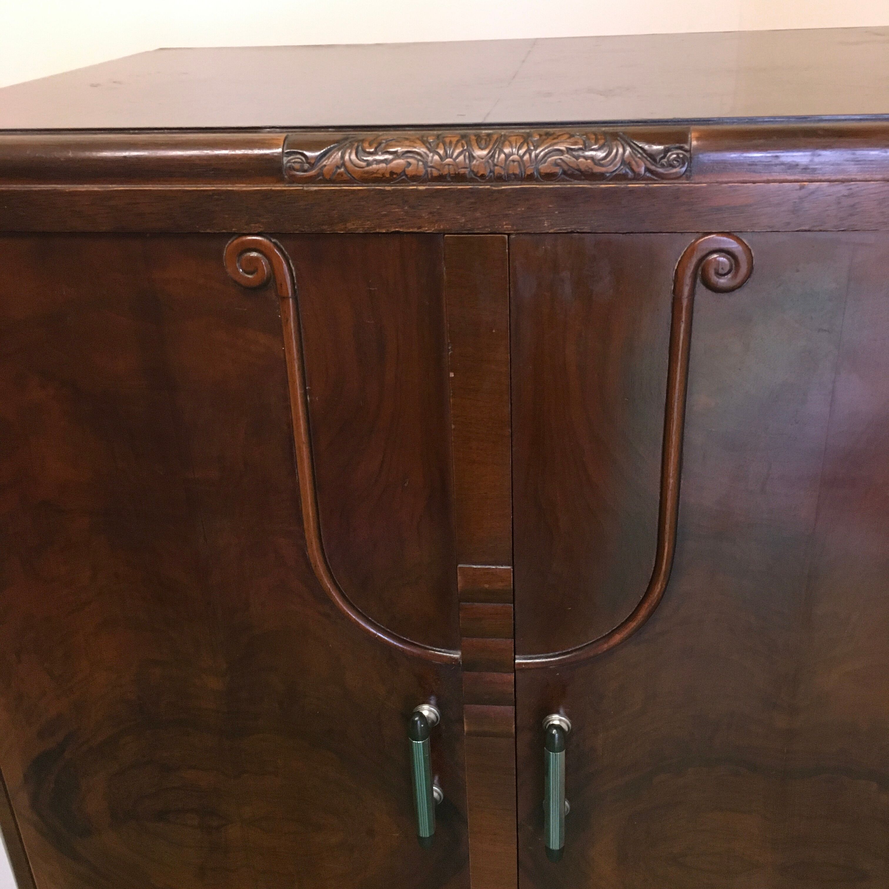 Art deco cabinet