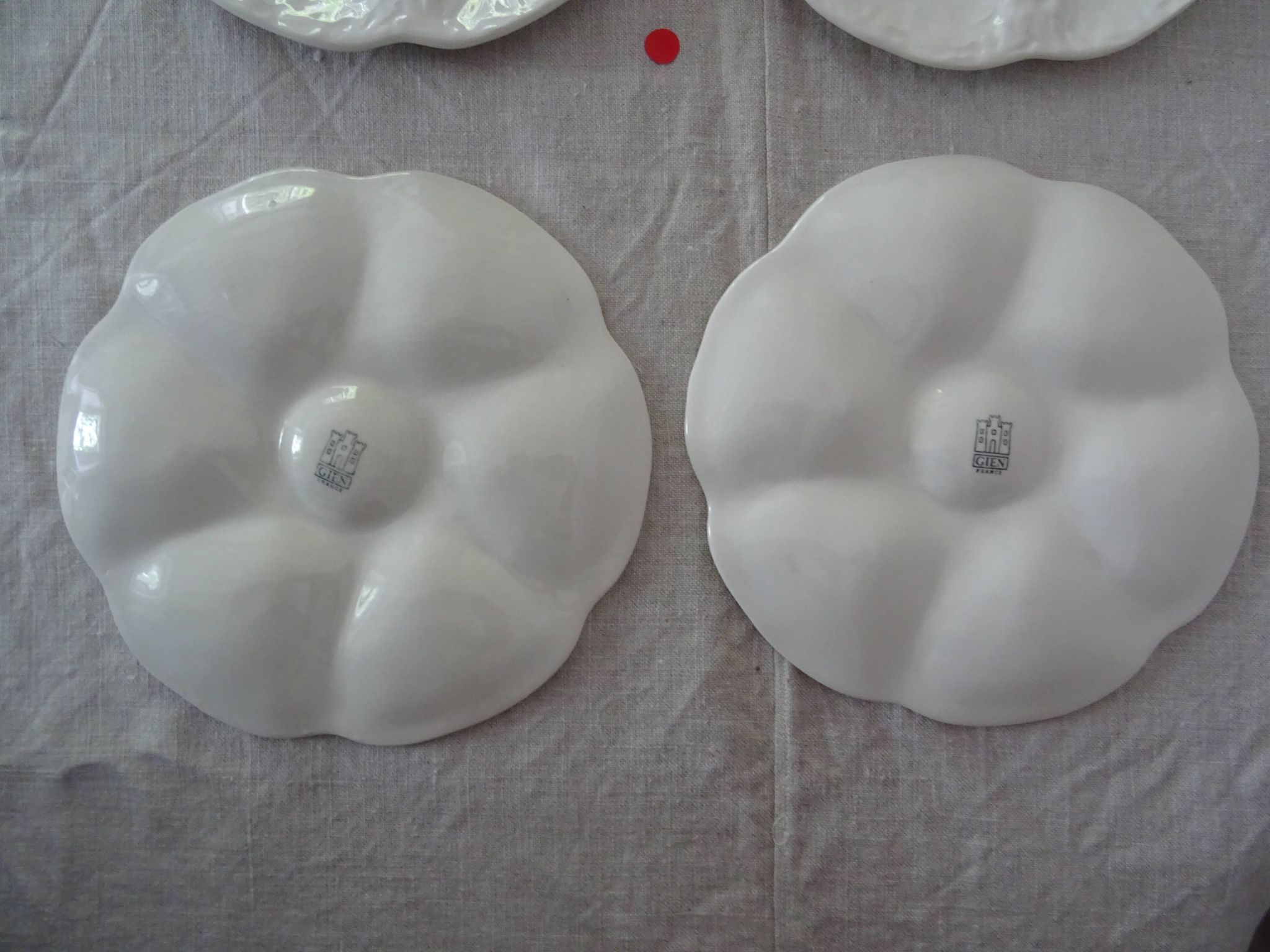6 Plates with oysters white manufacture GIEN old