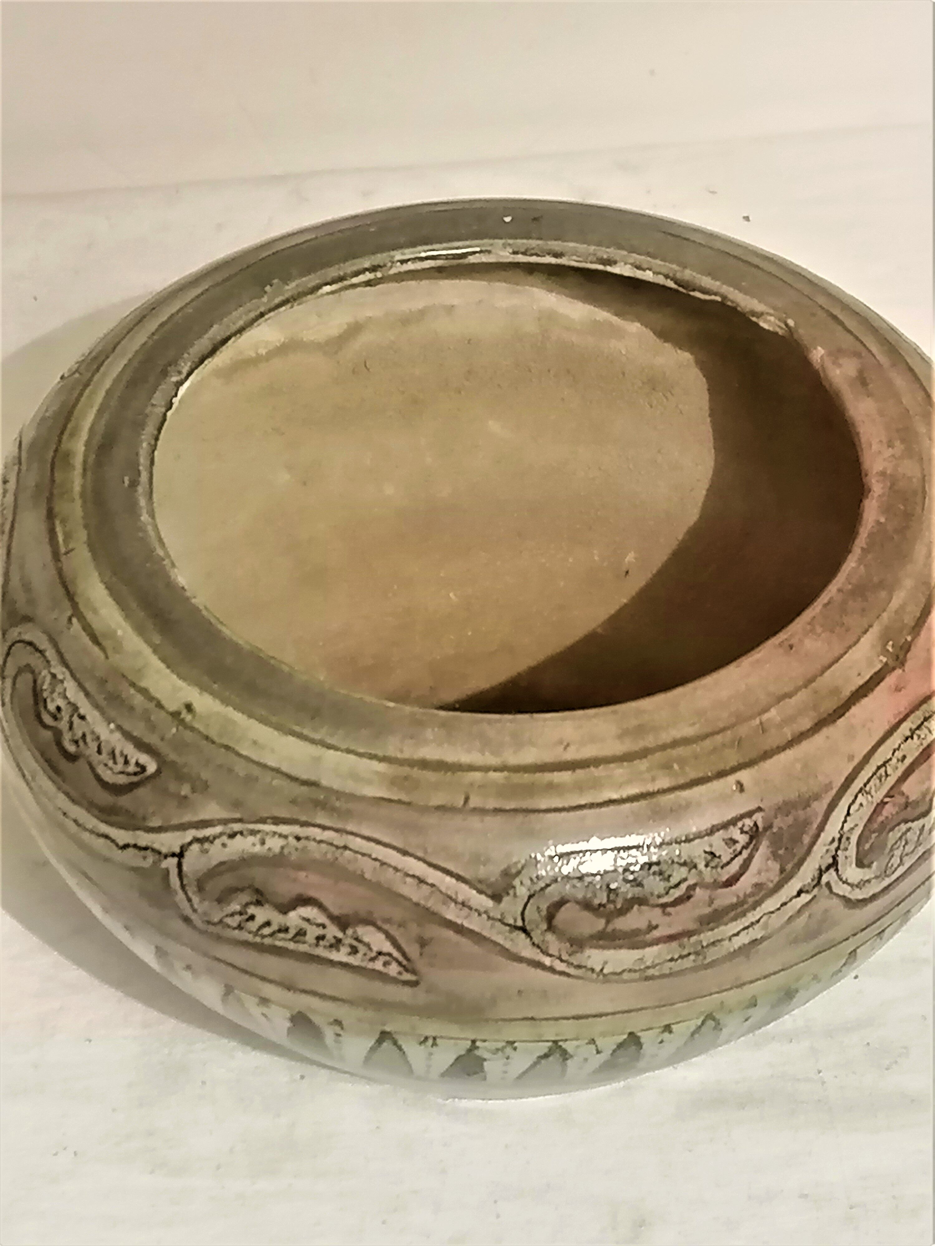 Old vase in oriental ceramics. Pottery of Nabeul. Signed.