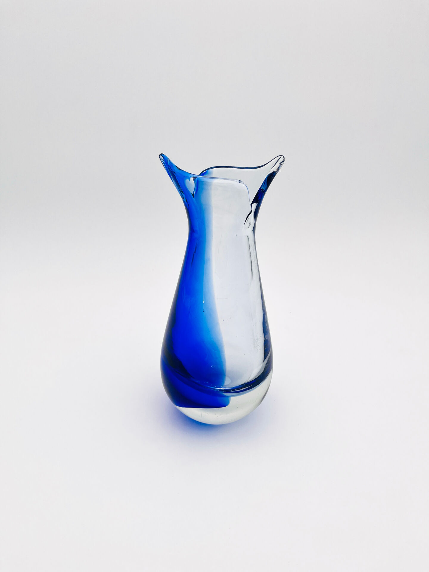Murano Sommerso Two-Coloured Cobalt Blue Vase Sculpture