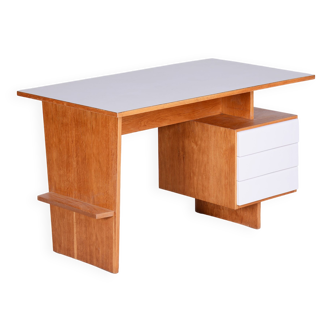 Oak desk by Bohumil Landsman for Umakart Czechia 1950s