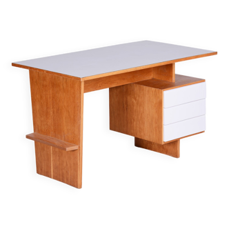 Bureau en chêne par Bohumil Landsman pour Umakart Tchéquie années 1950