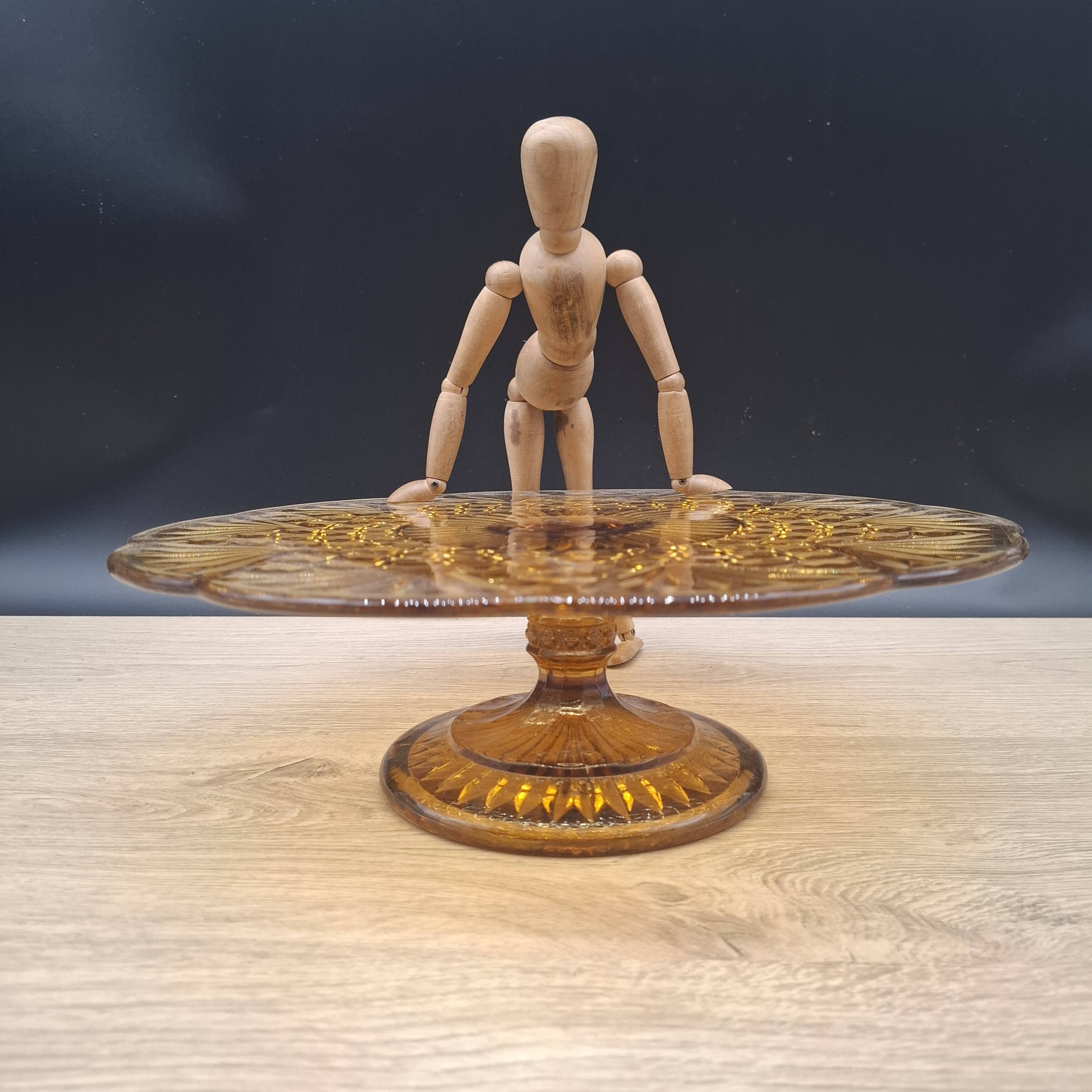 Amber tart cake dish Manage 03