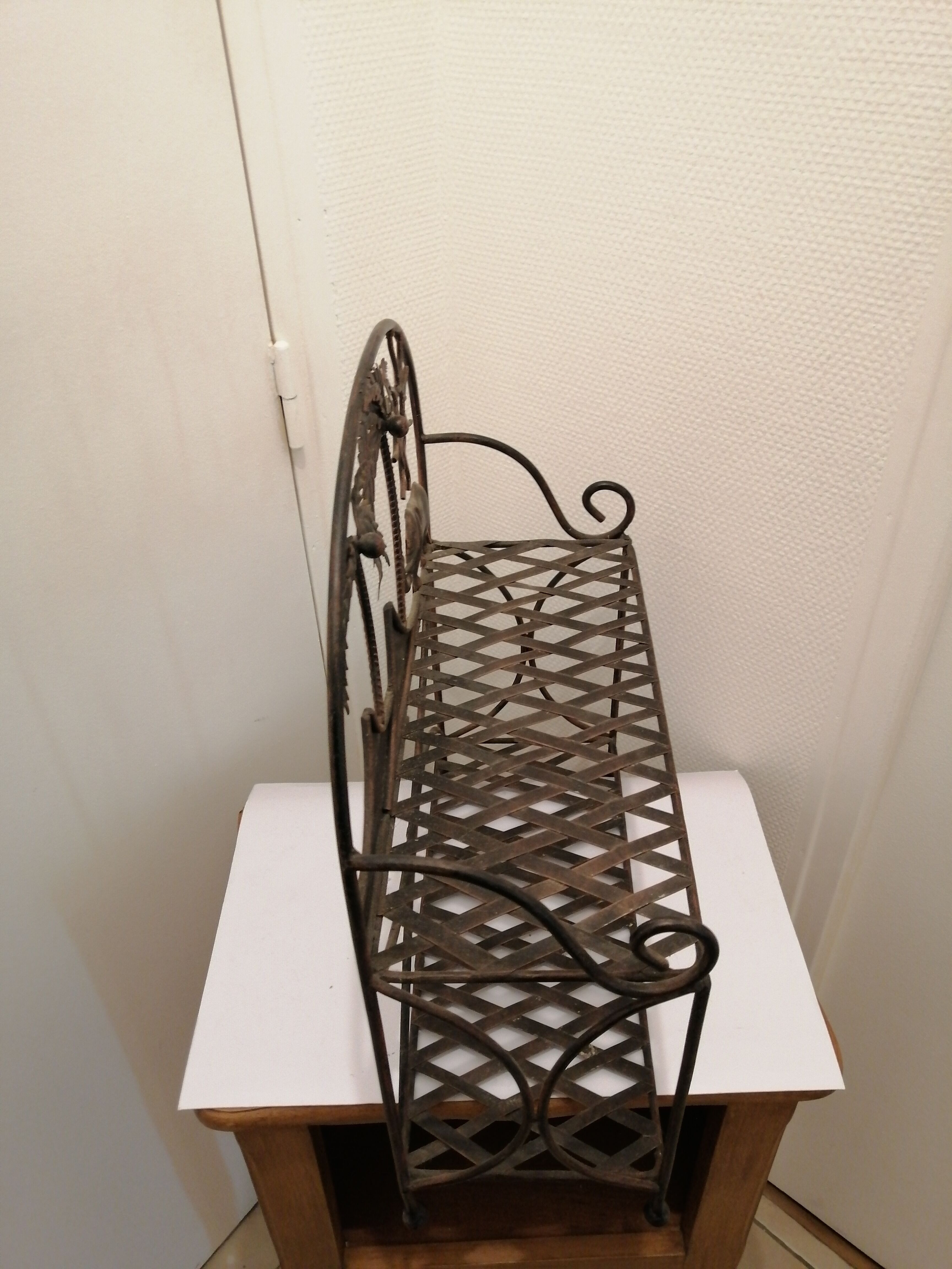 Iron floor forge decor orental