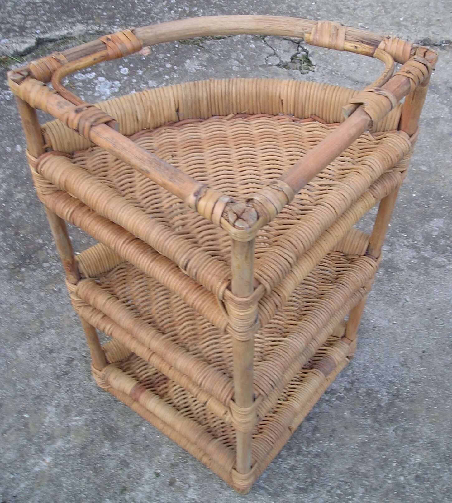 Corner Wicker rattan 60 - 70s shelf