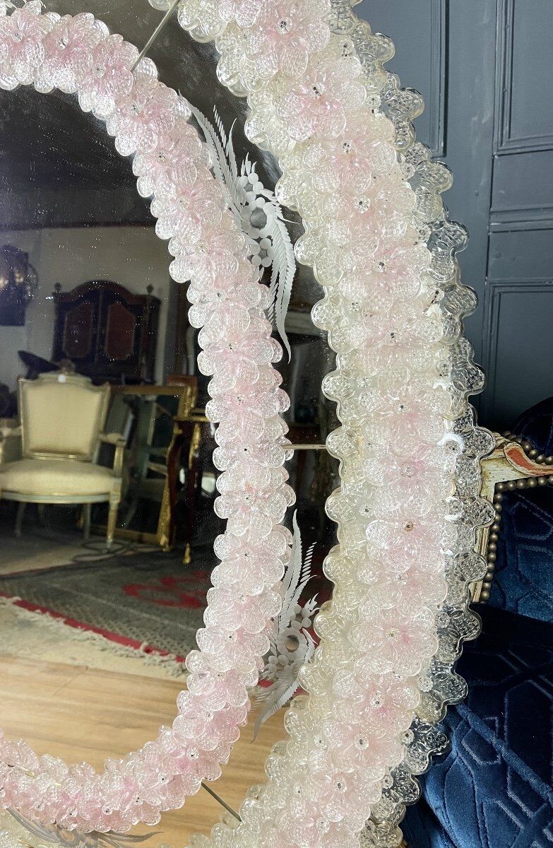 Oval Venice mirror from the 50s in Murano glass