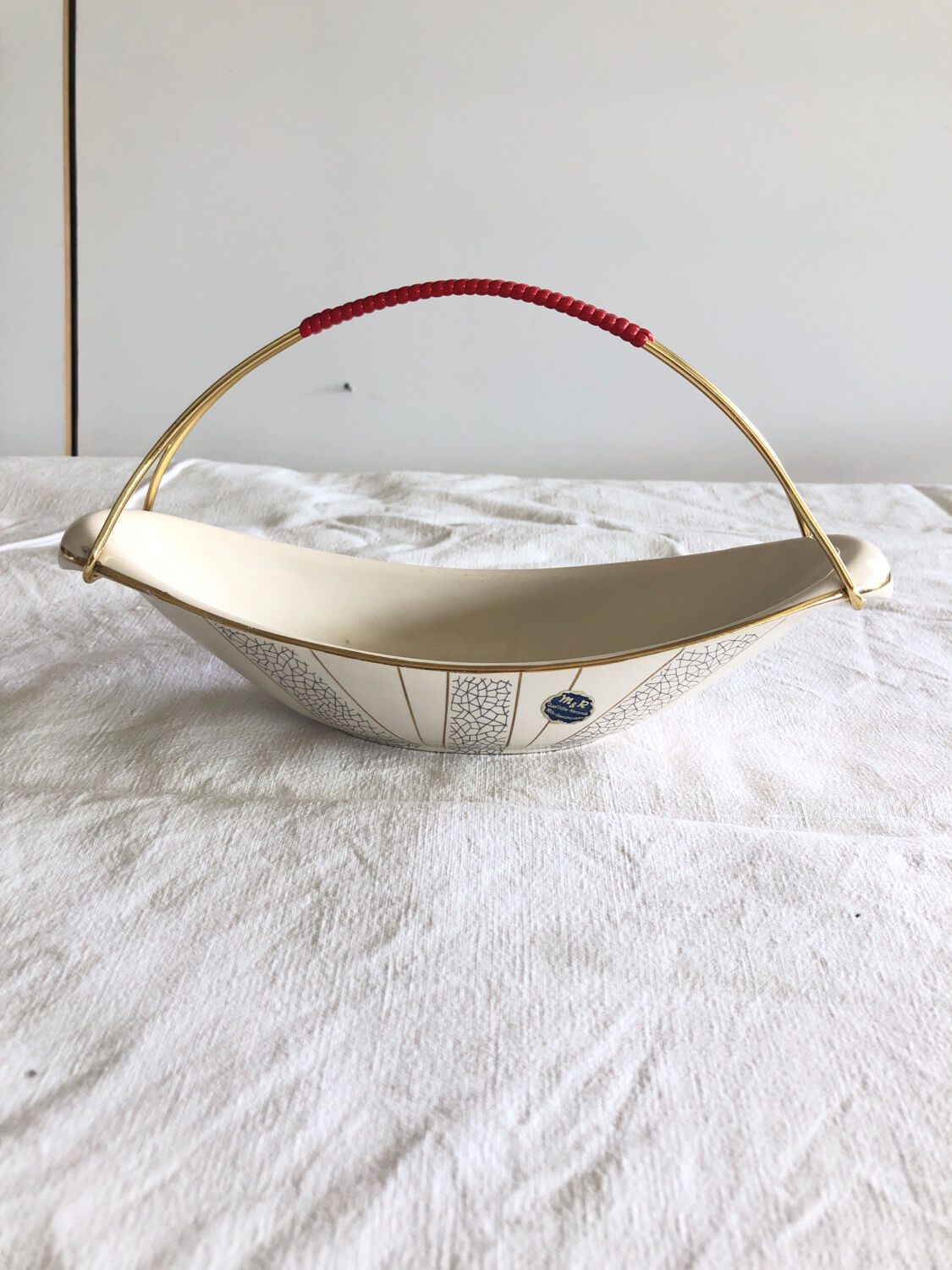 Empty pocket ceramic German vintage