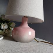 Lampe de chevet céramique rose moucheté signé, abat jour lin