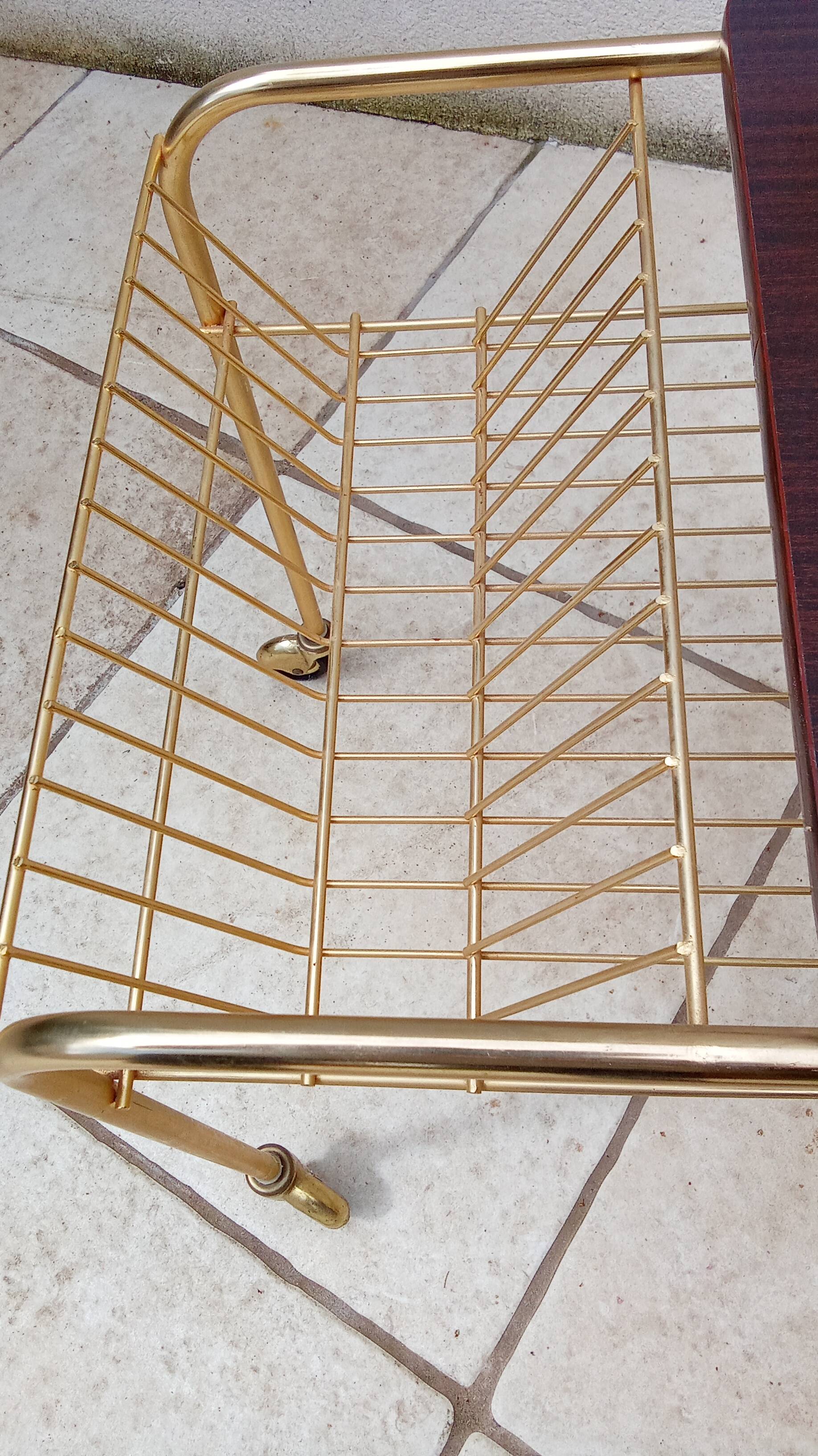 60s record player side table with wheels