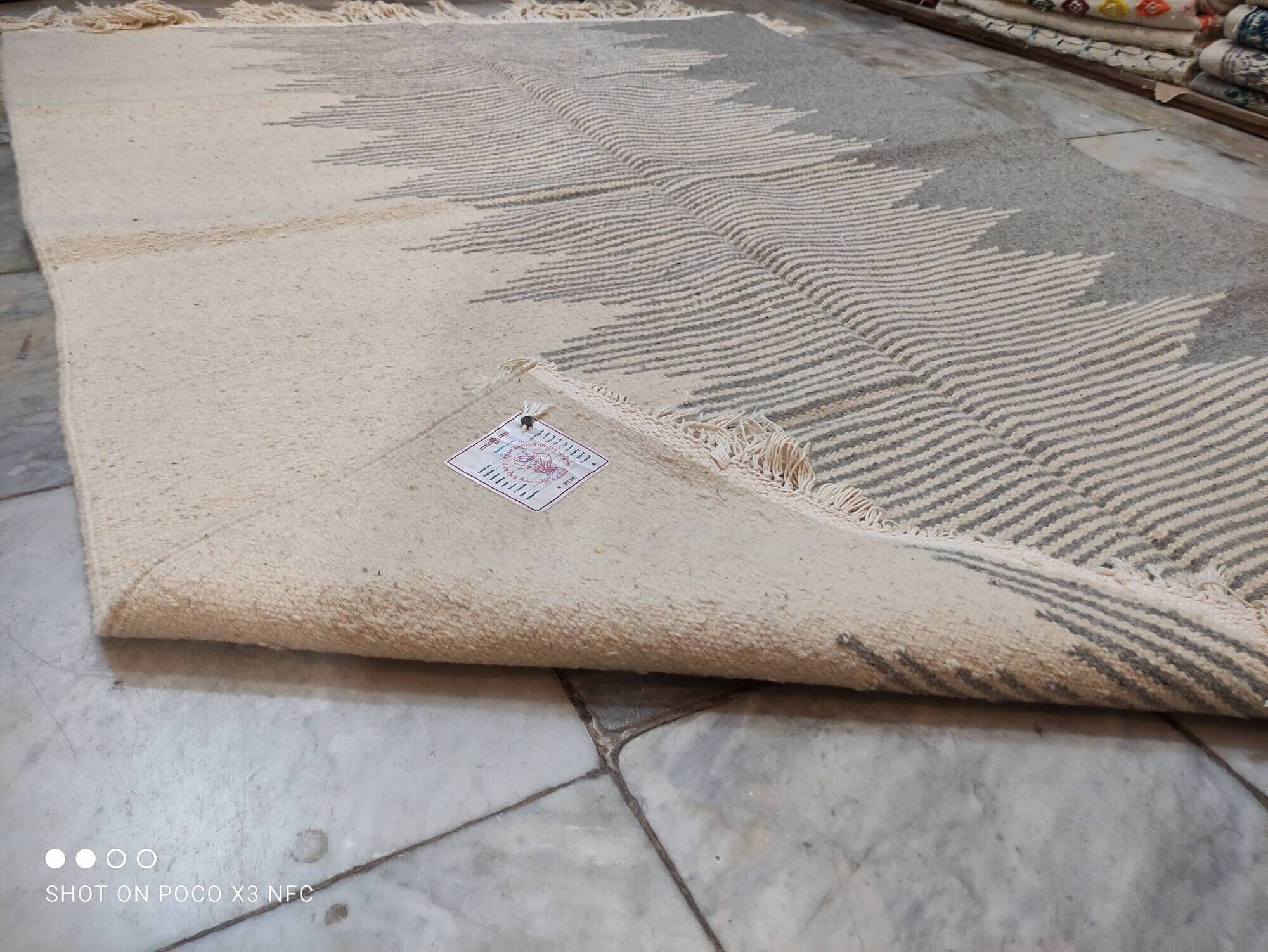 White and gray carpet, handmade Moroccan kilim carpet, blessed urchin striped carpet in pure wool