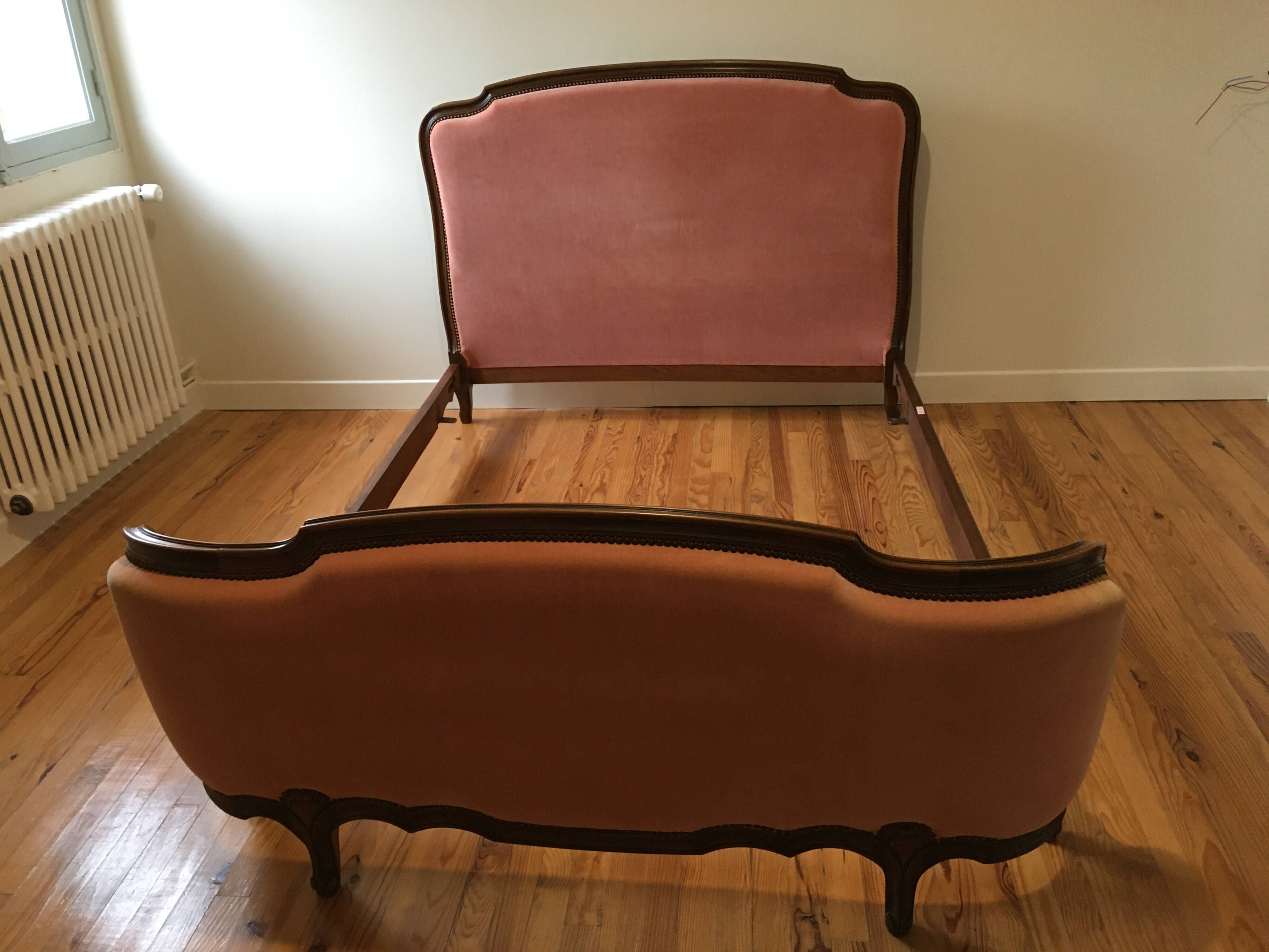 Louis XV pink velvet bed 140 x 190