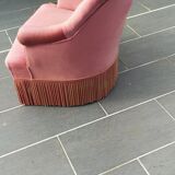 Pink velvet toad armchair with fringes