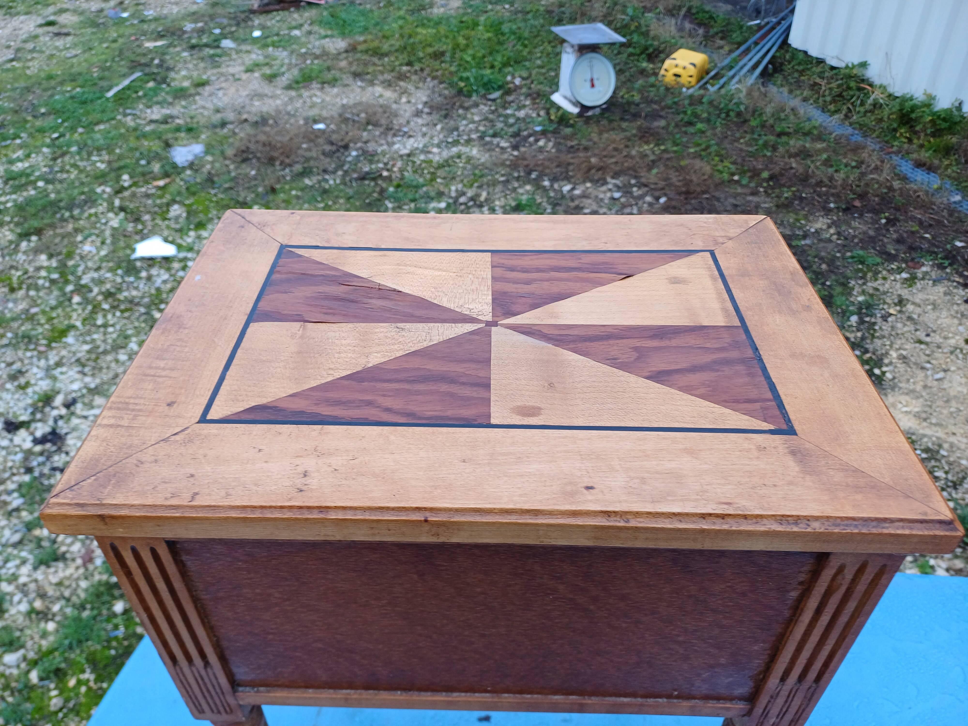 Nightstand 2 drawers walnut oak and burl walnut