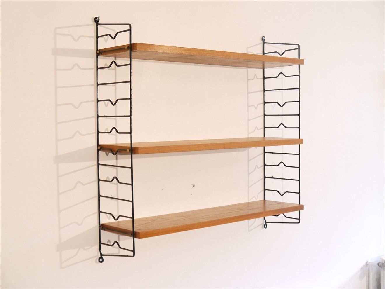 Scandinavian vintage shelf in teak "string" 1960