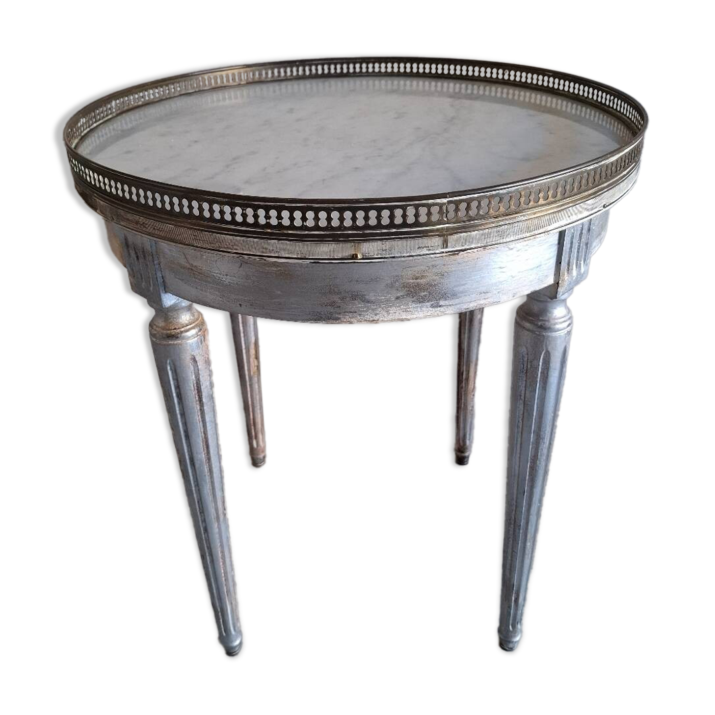 Table basse bouillotte en marbre blanc