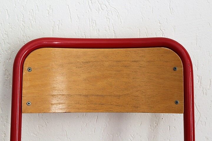 80's school chair