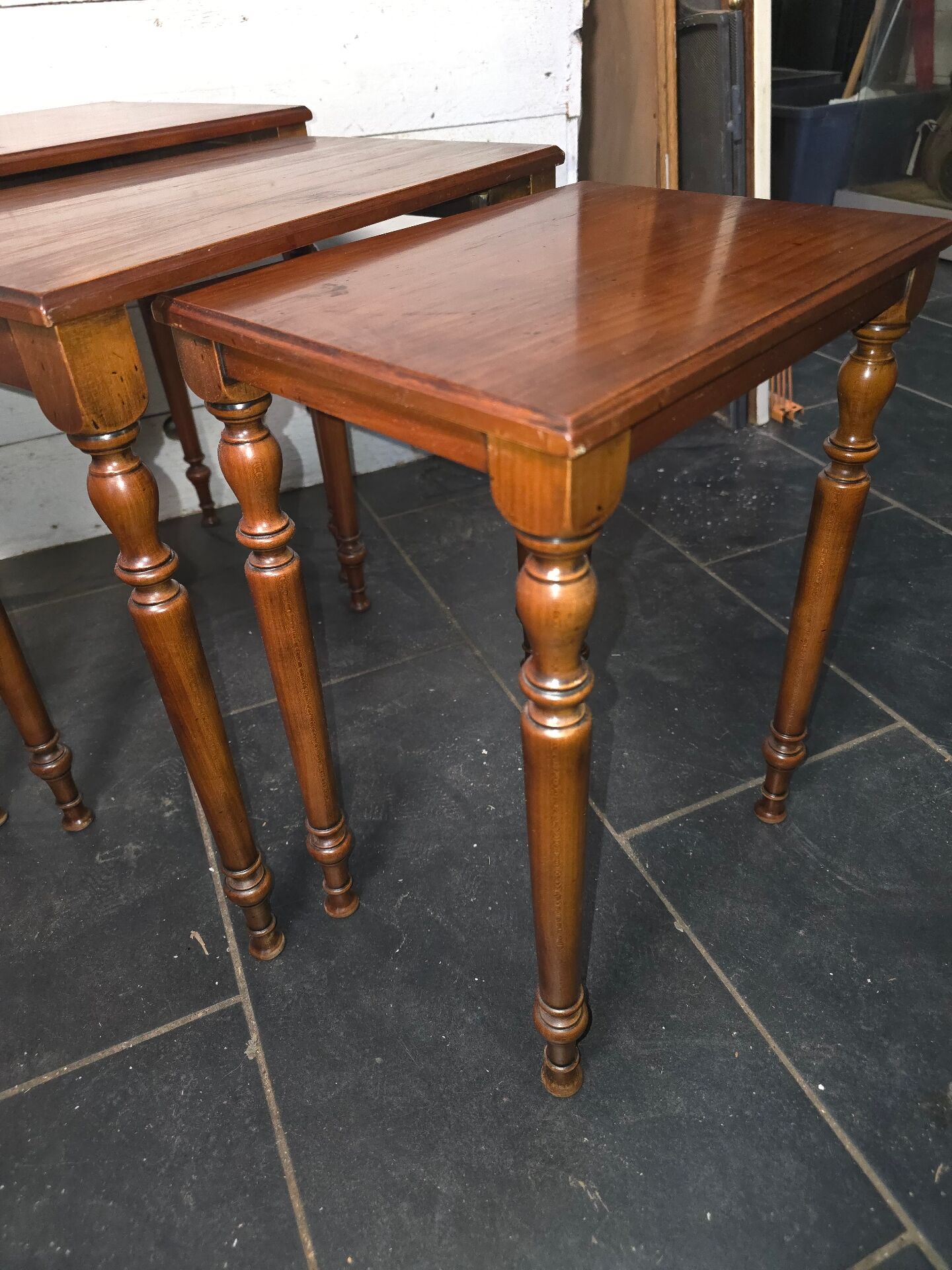 Nest of tables in cherry wood