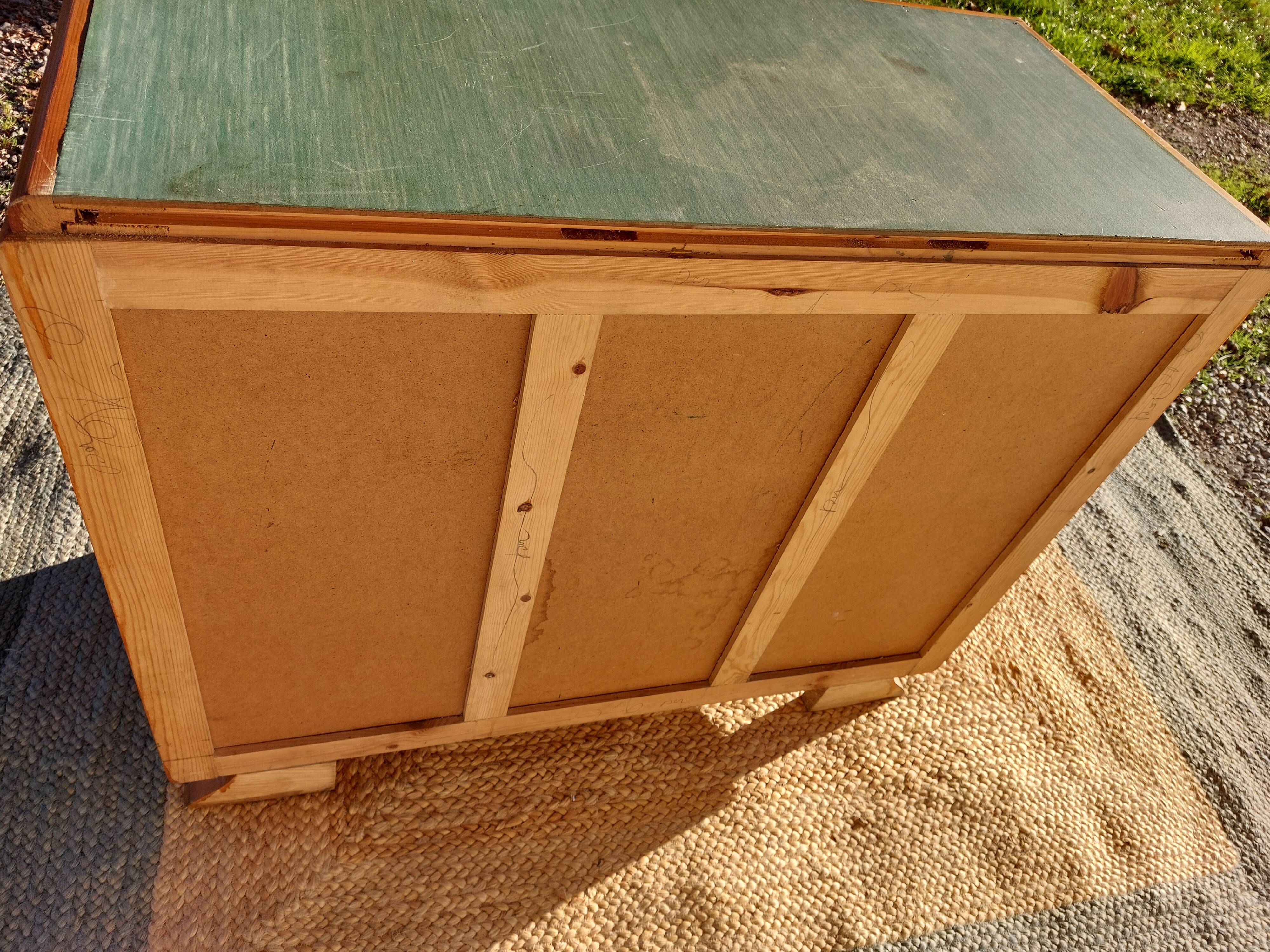 Mado buffet, vintage